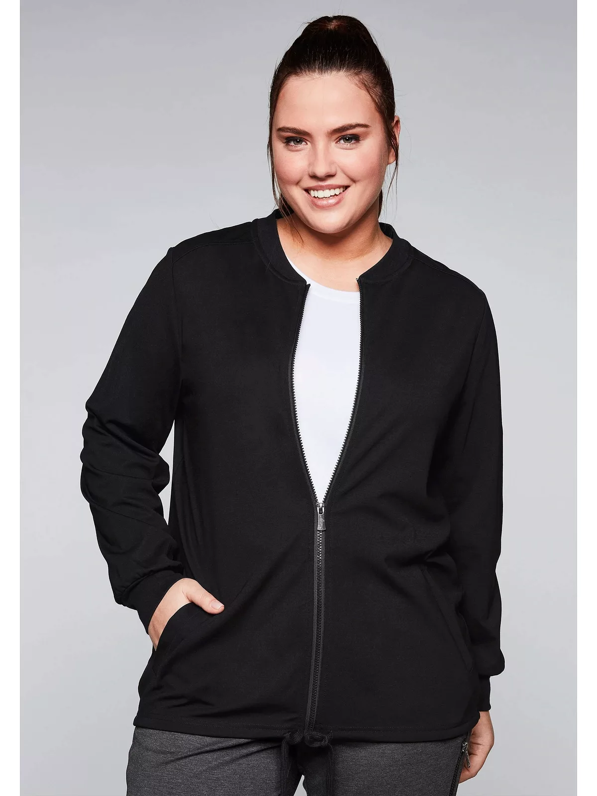 Sheego Sweatjacke "Große Größen", in atmungsaktiver Strech-Qualität günstig online kaufen