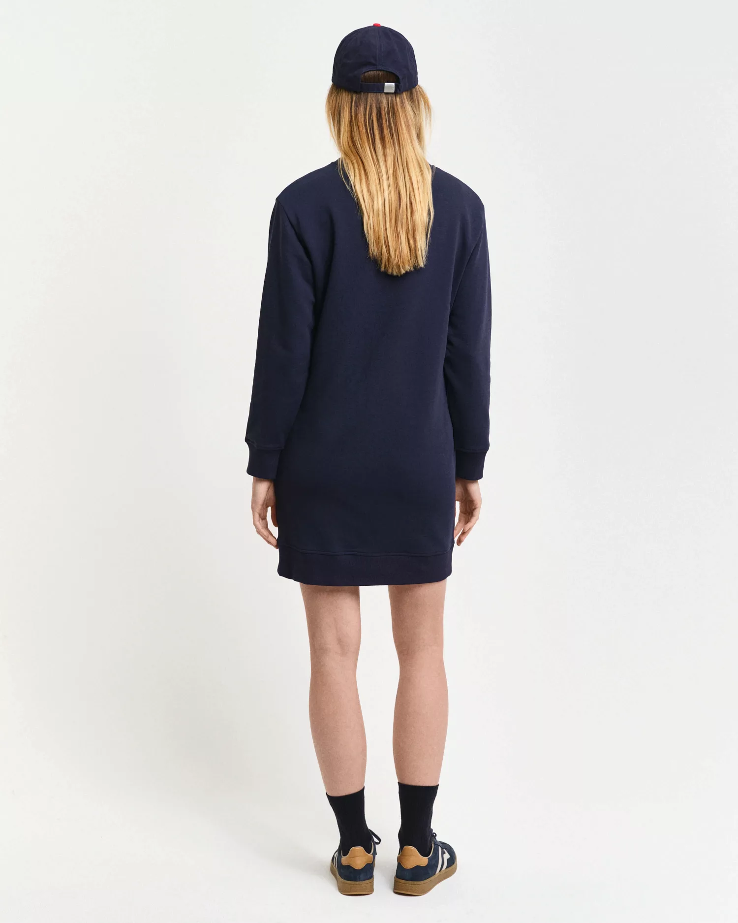 Gant Sweatkleid "SHIELD C-NECK SWEAT DRESS", Shield Sweatkleid mit Rundhals günstig online kaufen