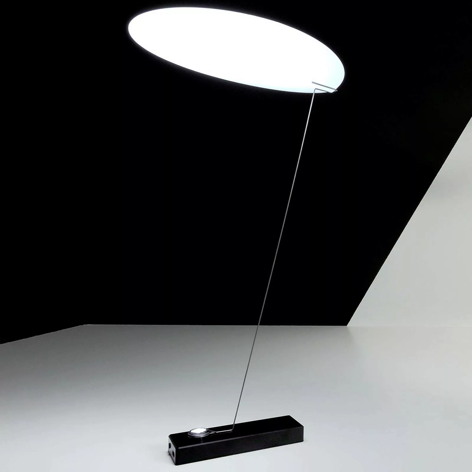 Ingo Maurer Koyoo - LED-Designer-Tischleuchte günstig online kaufen