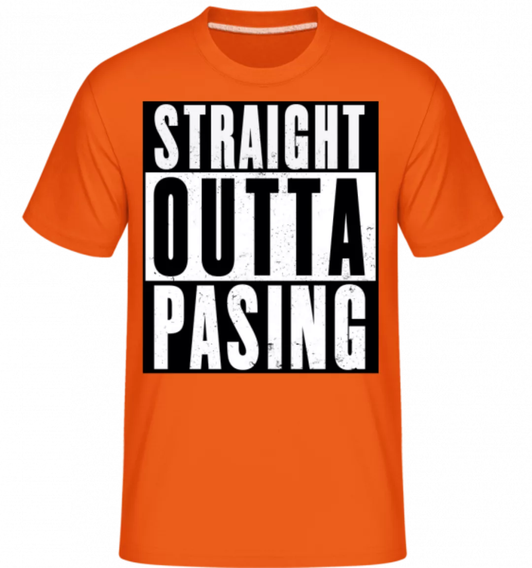 Straight Outta Pasing · Shirtinator Männer T-Shirt günstig online kaufen