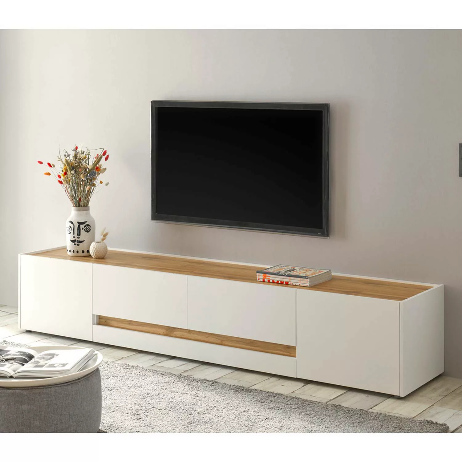 Wohnzimmer TV Schrank CRISP-61 in weiß mit Absetzungen in Wotan Eiche Nb., günstig online kaufen
