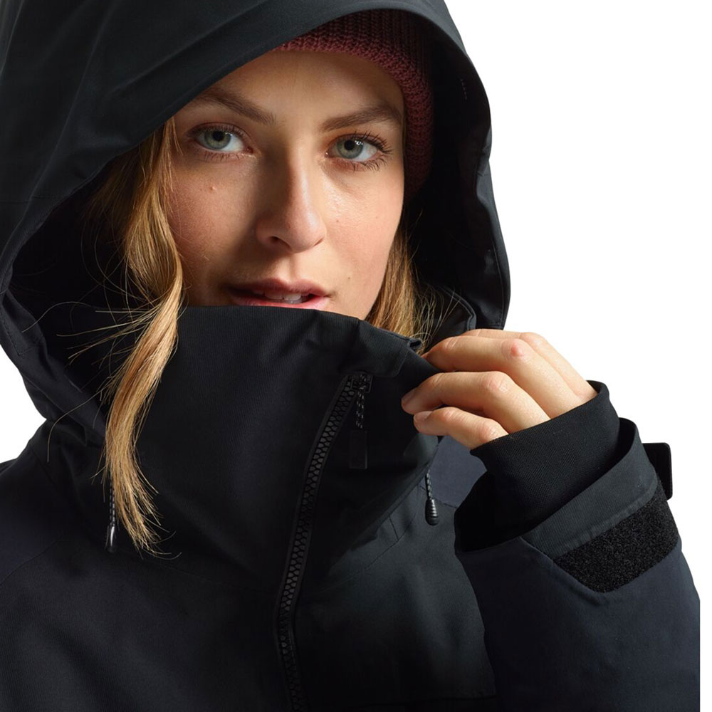 Burton AK Gore-Tex Embark Jacket True Black günstig online kaufen
