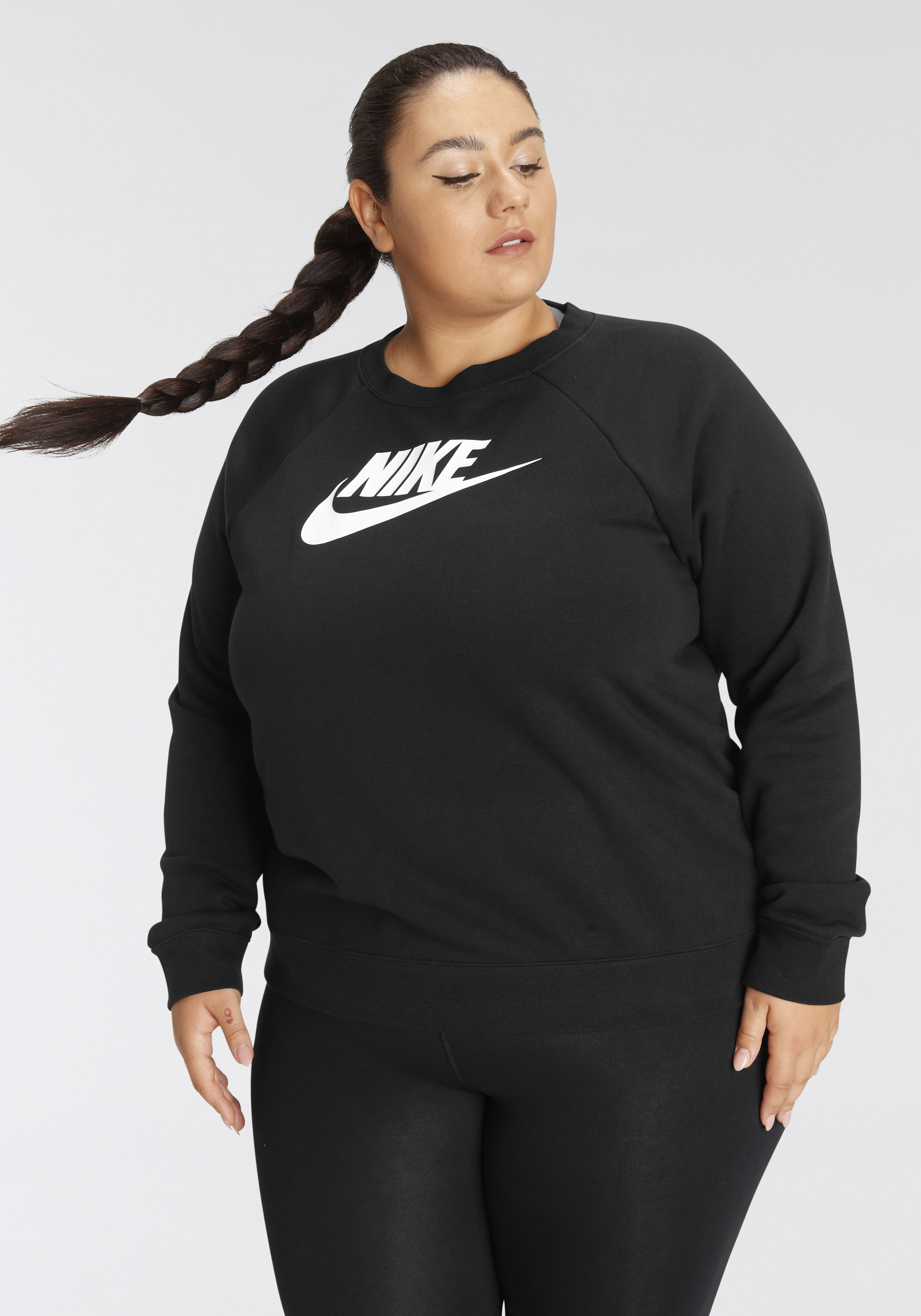 Nike Sportswear Sweatshirt "ESSENTIAL WOMENS FLEECE CREW (PLUS SIZE)" günstig online kaufen