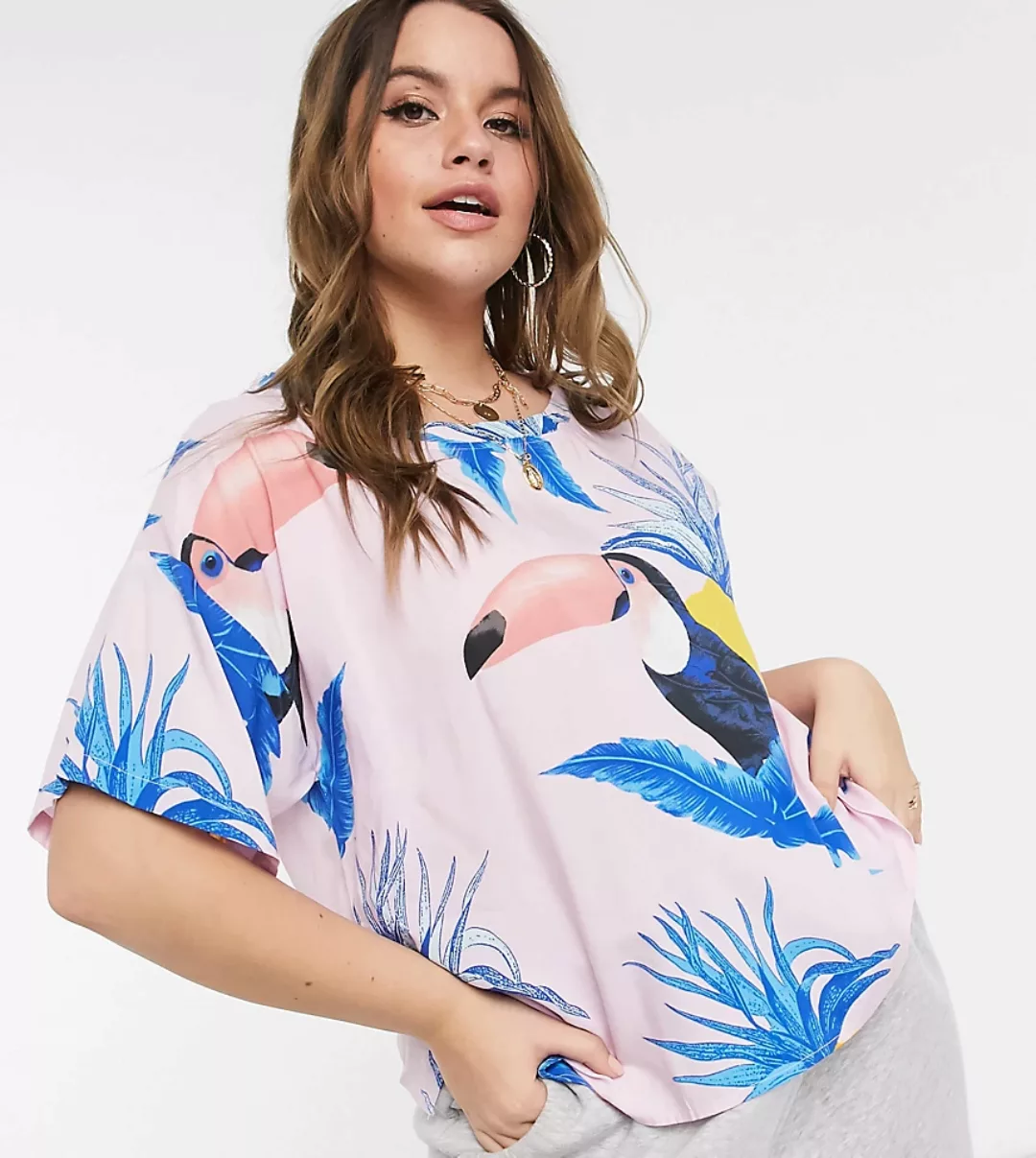 ASOS DESIGN Curve – Mix & Match – Schlafanzugshirt aus 100% Model mit Tukan günstig online kaufen