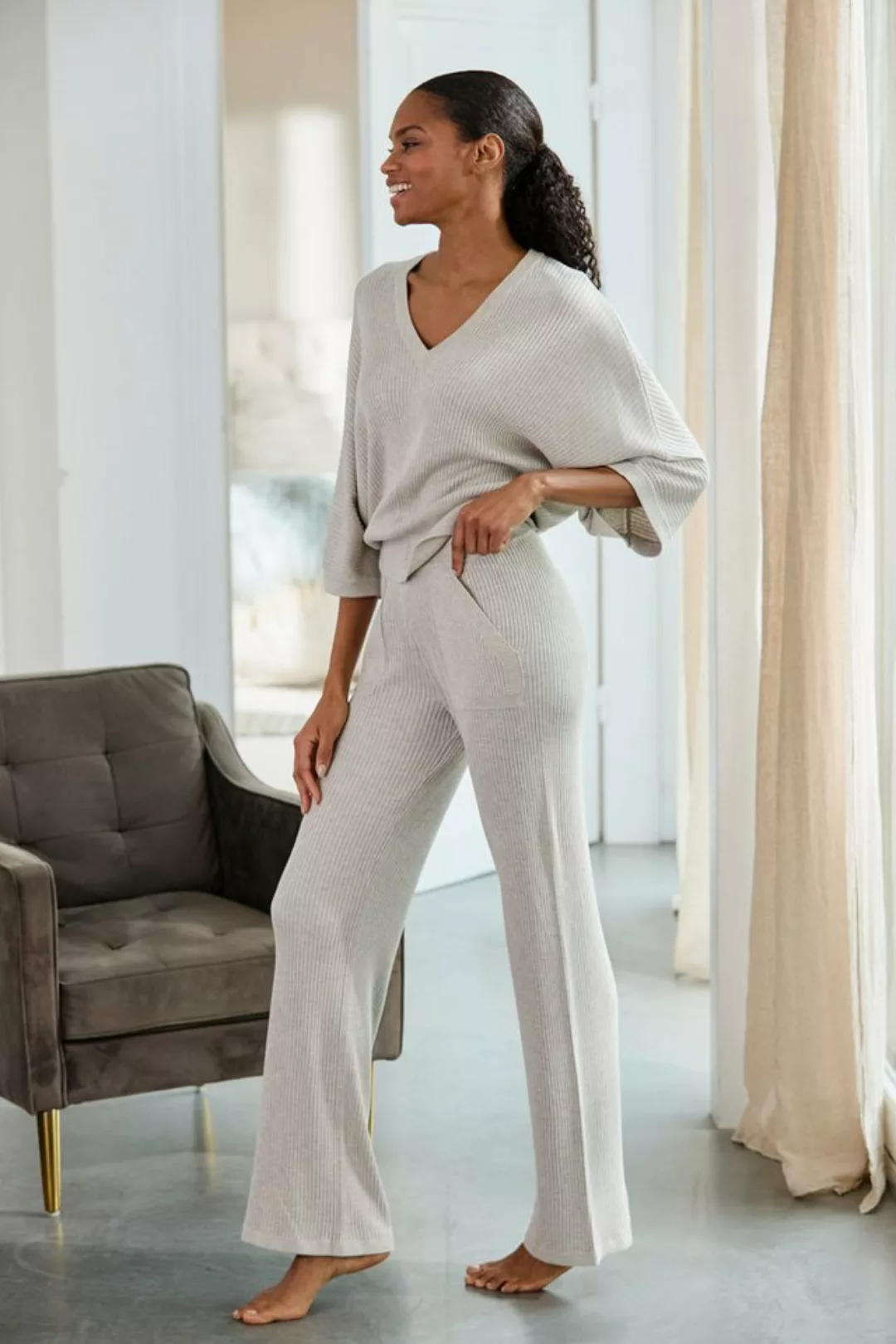 French Connection Strickhose mit leichten ausgestellten Bein, Loungewear günstig online kaufen