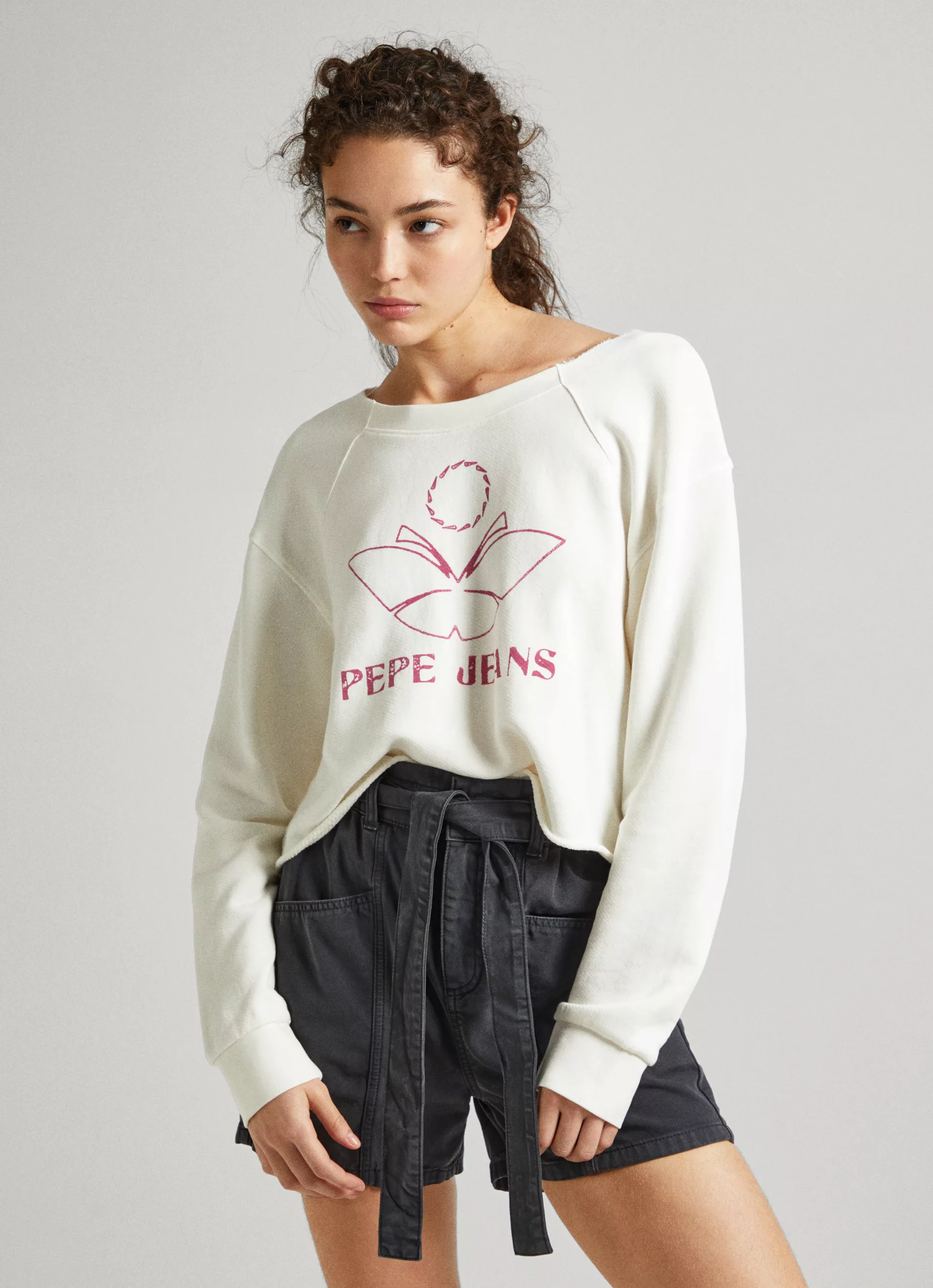 Pepe Jeans Sweatshirt LORELAI in kurzer Boxy-Form günstig online kaufen