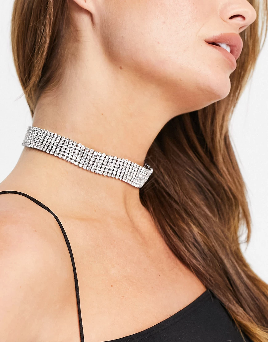 ASOS DESIGN – Kurze, silberne Choker-Halskette mit Kristallverzierung günstig online kaufen