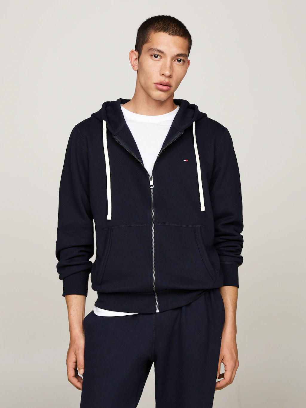 Tommy Hilfiger Kapuzensweatjacke "ESSENTIAL FLEECE ZIP THROUGH", kleine Log günstig online kaufen