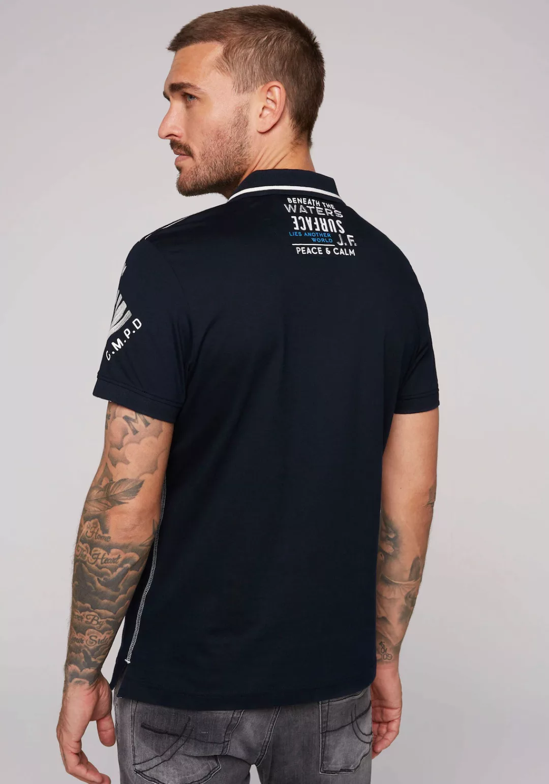 CAMP DAVID Poloshirt mit kleinem Druck auf dem oberen Rücken günstig online kaufen