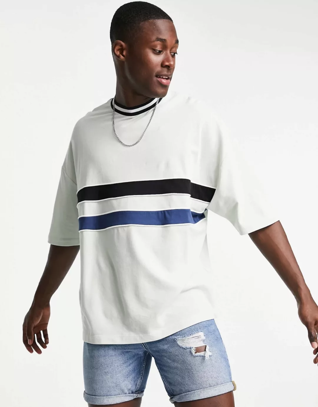 ASOS DESIGN – Oversize-T-Shirt in Grün mit Farbblock-Streifen günstig online kaufen
