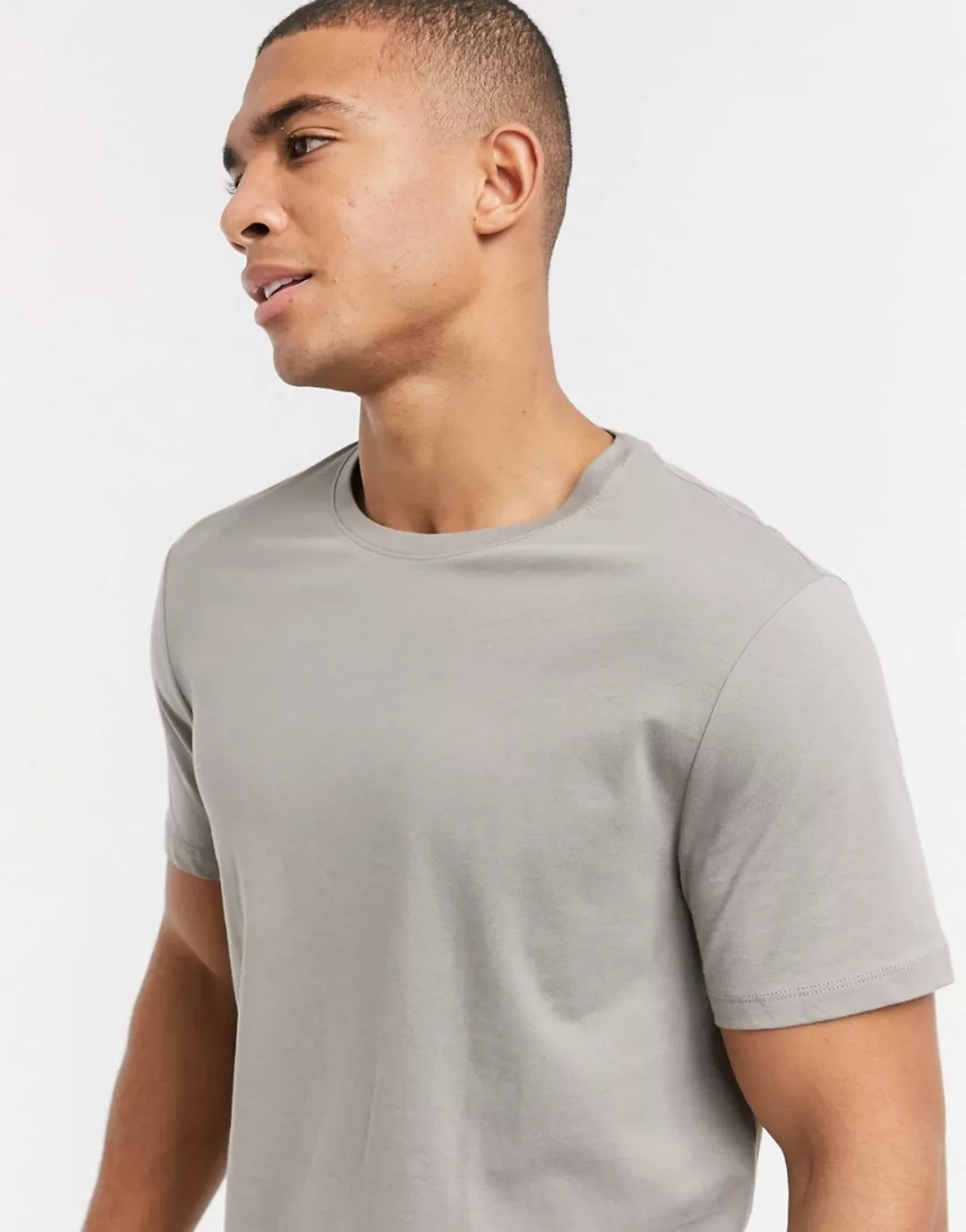 New Look – Lang geschnittenes graues T-Shirt günstig online kaufen