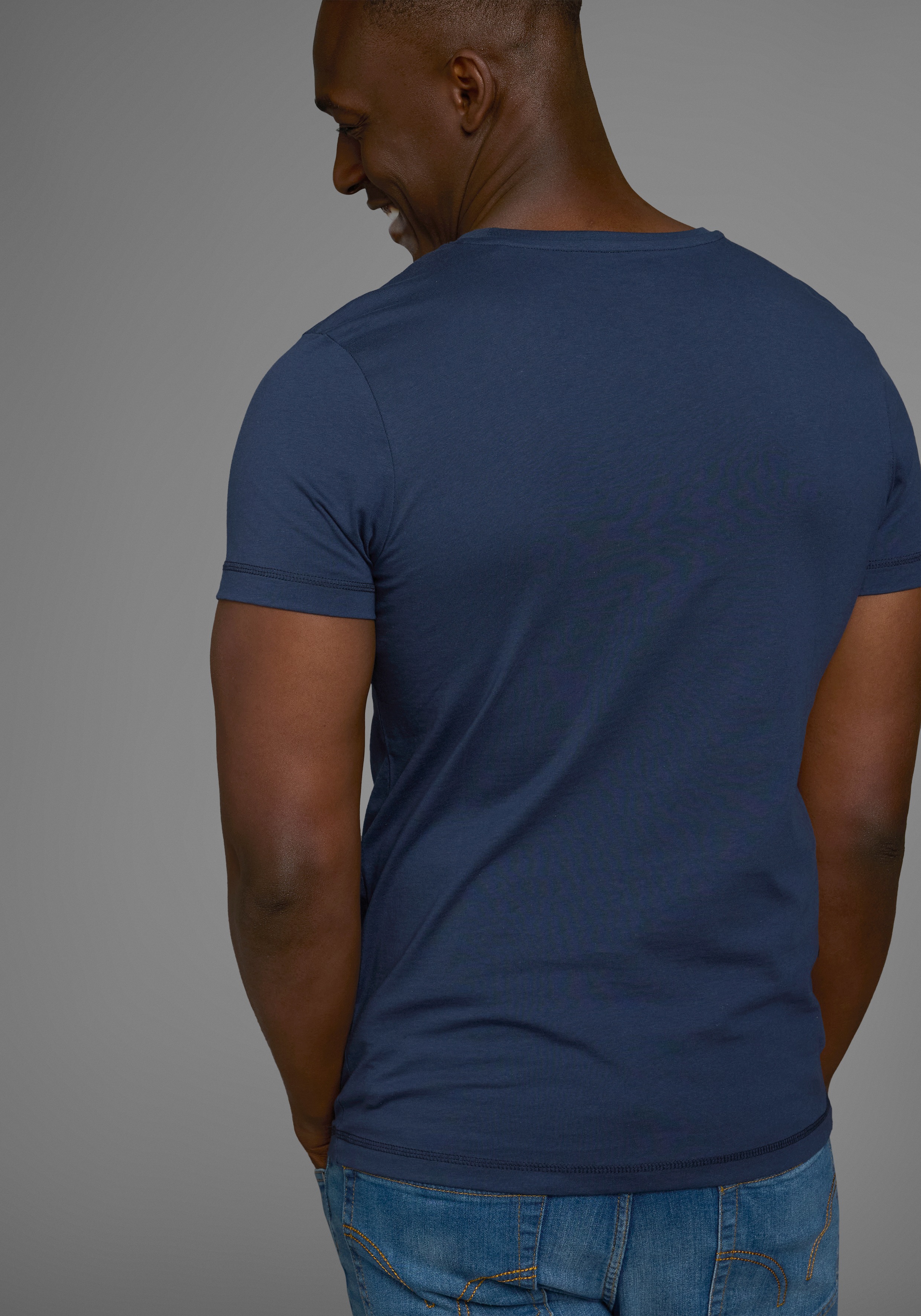 AJC T-Shirt kurzärmelig, schmal geschnitten, mit günstig online kaufen