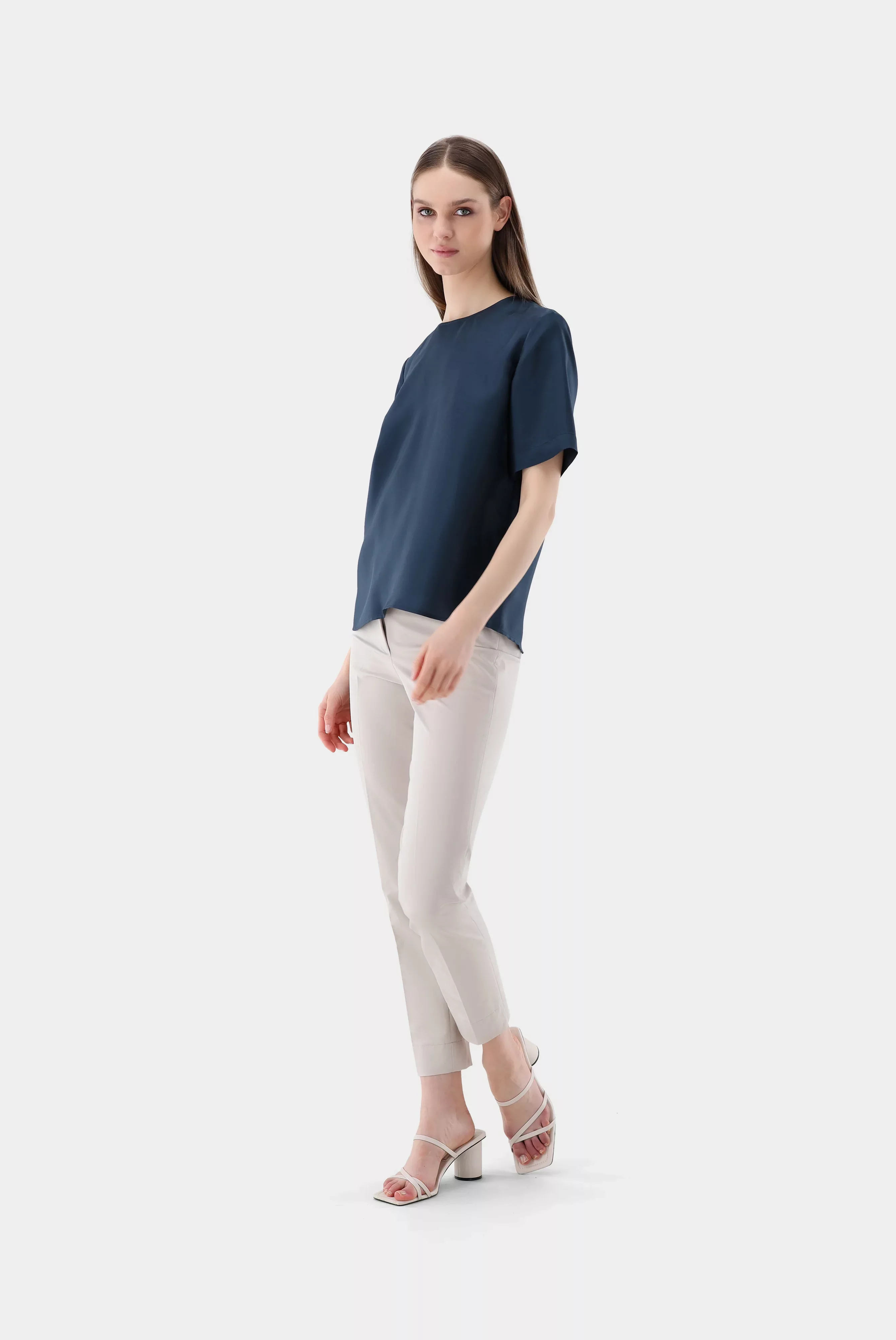 Taillierte Bluse mit kurzen Ärmeln günstig online kaufen