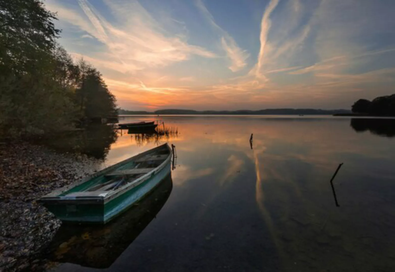 Papermoon Fototapete »Boot im Wasser« günstig online kaufen