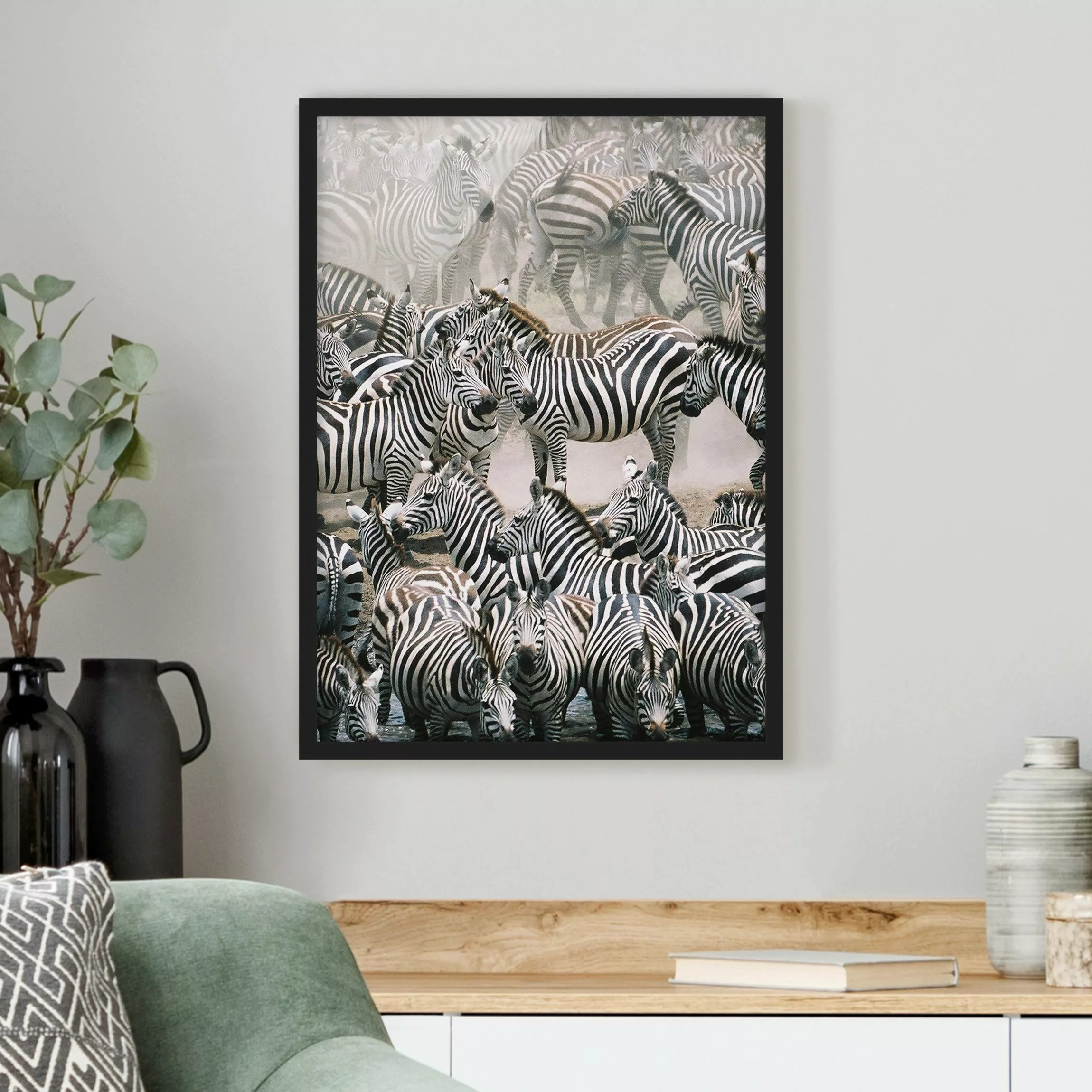 Bild mit Rahmen Tiere - Hochformat Zebraherde günstig online kaufen