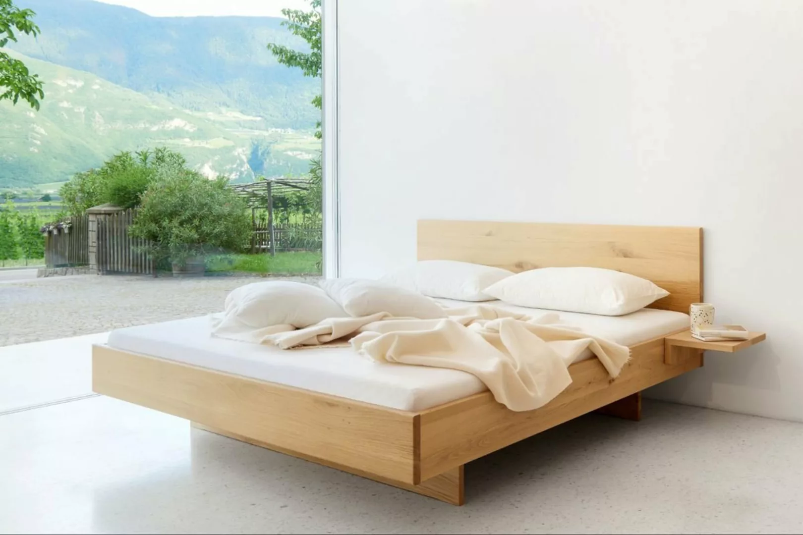 Natur24 Bett Doppelbett New York 200x200cm in Zirbe Natur mit Kopfteil günstig online kaufen