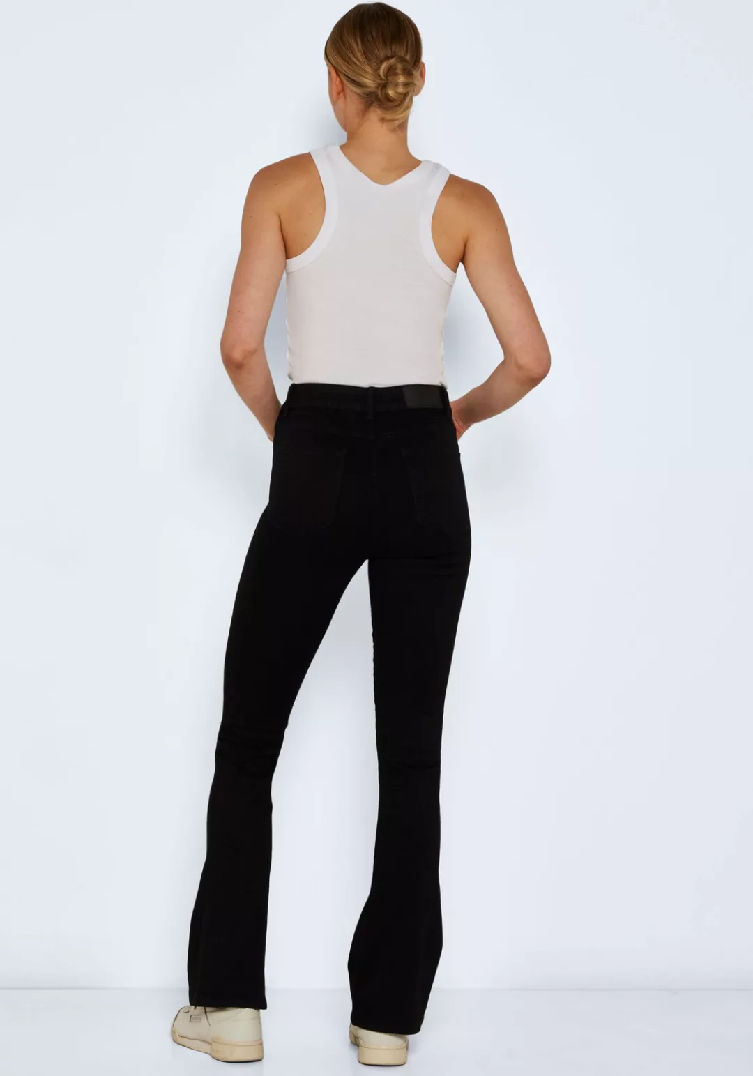 Noisy May Damen Jeans NMSALLIE HW FLARE VI023BL - Flare Fit - Schwarz - Bla günstig online kaufen