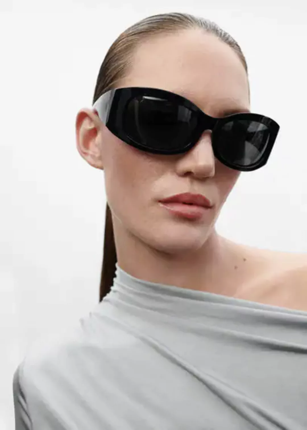 Sonnenbrille mit ovaler Fassung günstig online kaufen