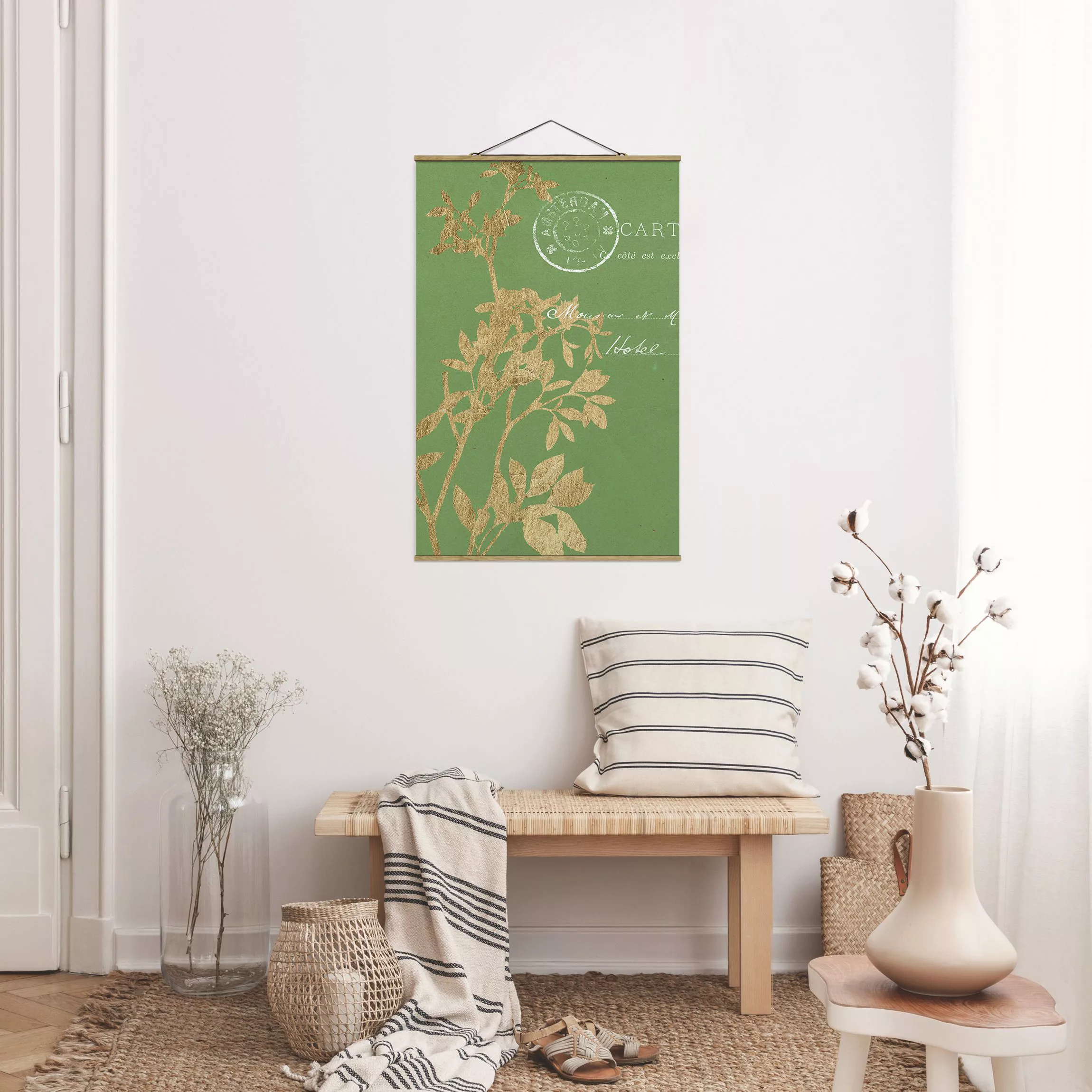 Stoffbild Blumen mit Posterleisten - Hochformat Goldene Blätter auf Lind I günstig online kaufen