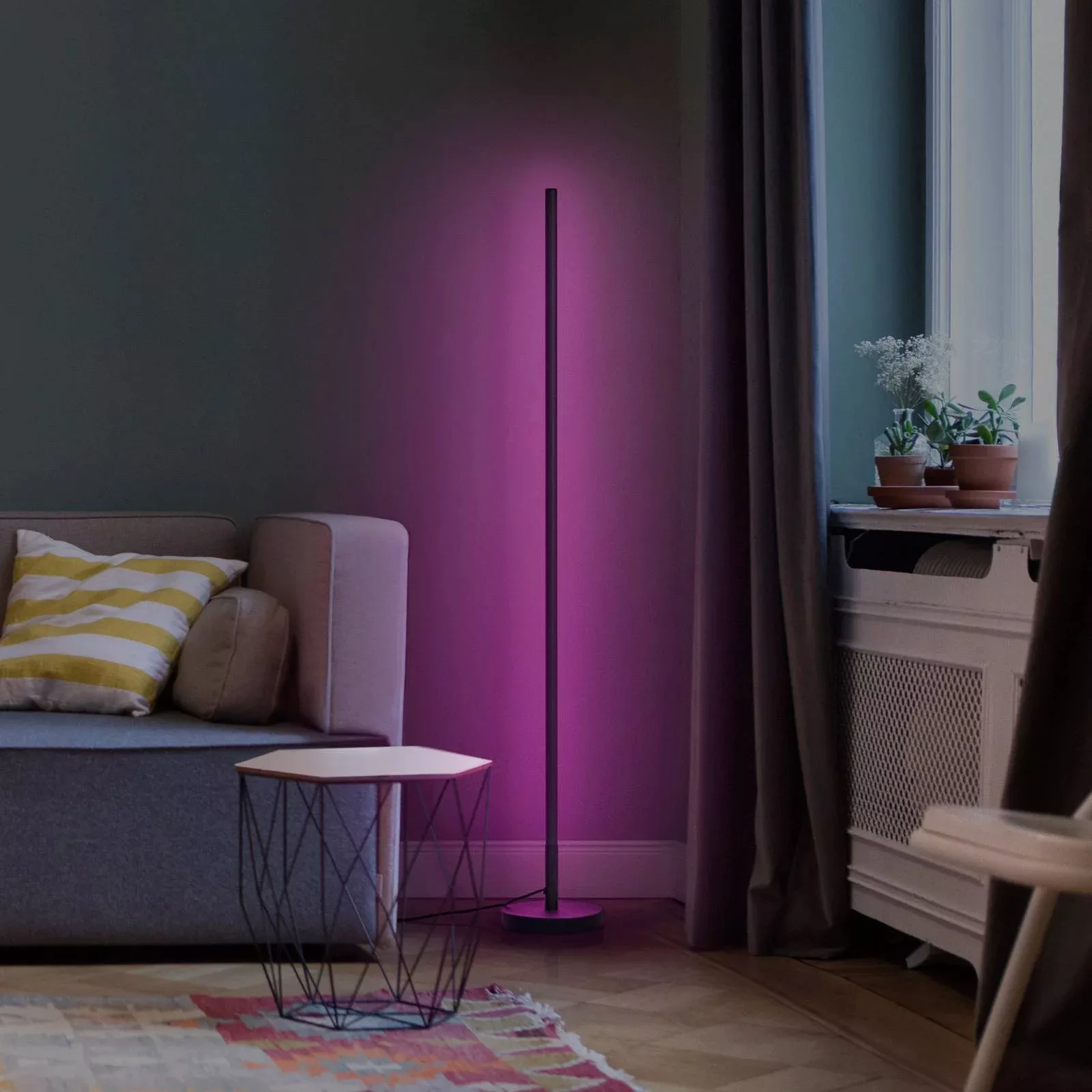 LEDVANCE SMART+ WiFi Floor round LED-Stehleuchte, schwarz günstig online kaufen