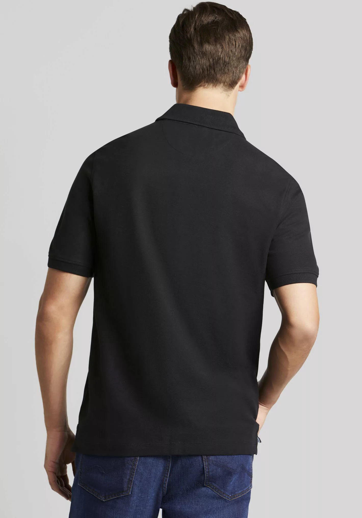 bugatti Poloshirt 8150-95030 Körpernahe Passform durch Modern Fit, 100% Bau günstig online kaufen