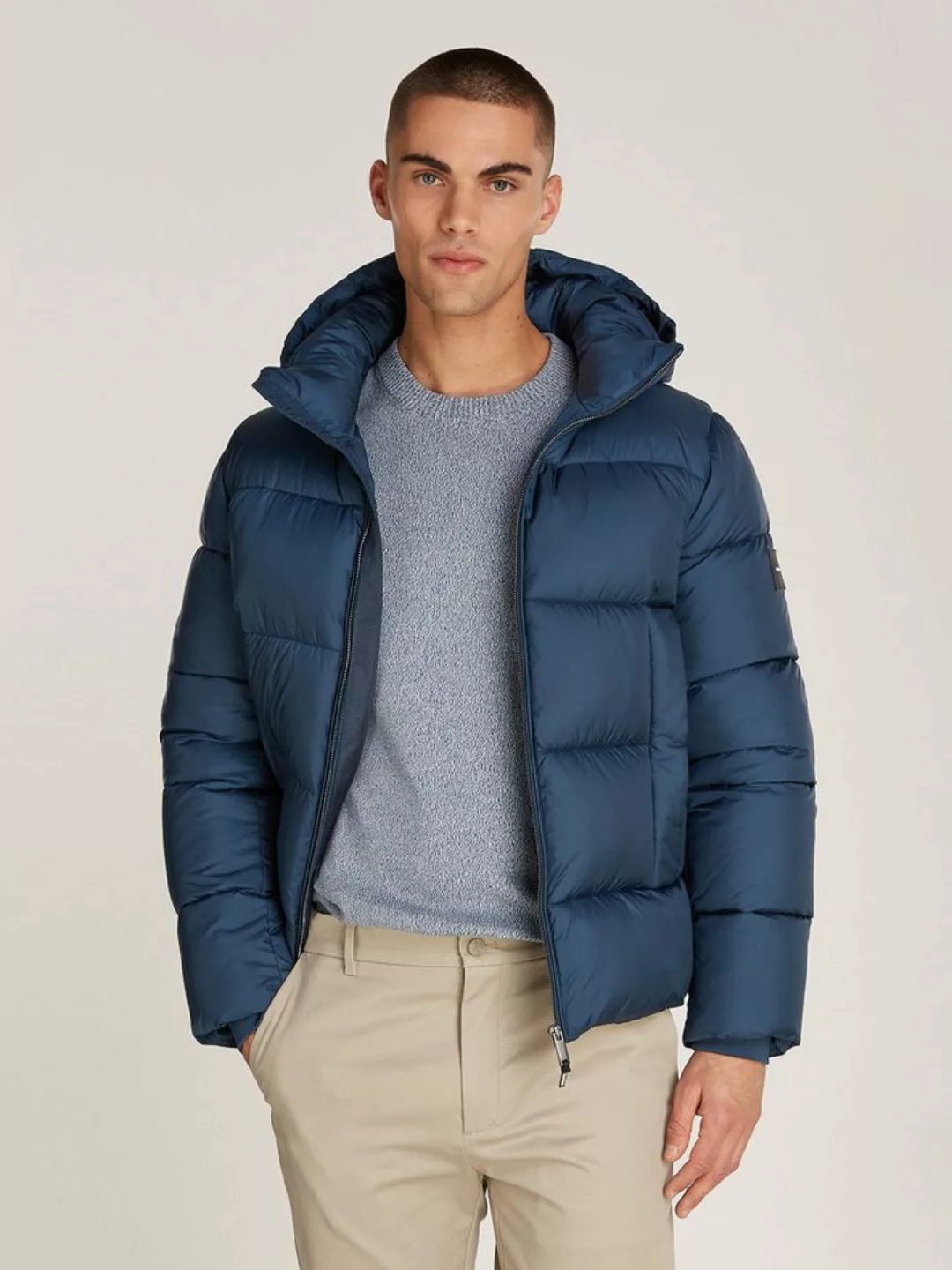 Calvin Klein Outdoorjacke HOODED QUILT PUFFER MW mit Logopatch günstig online kaufen