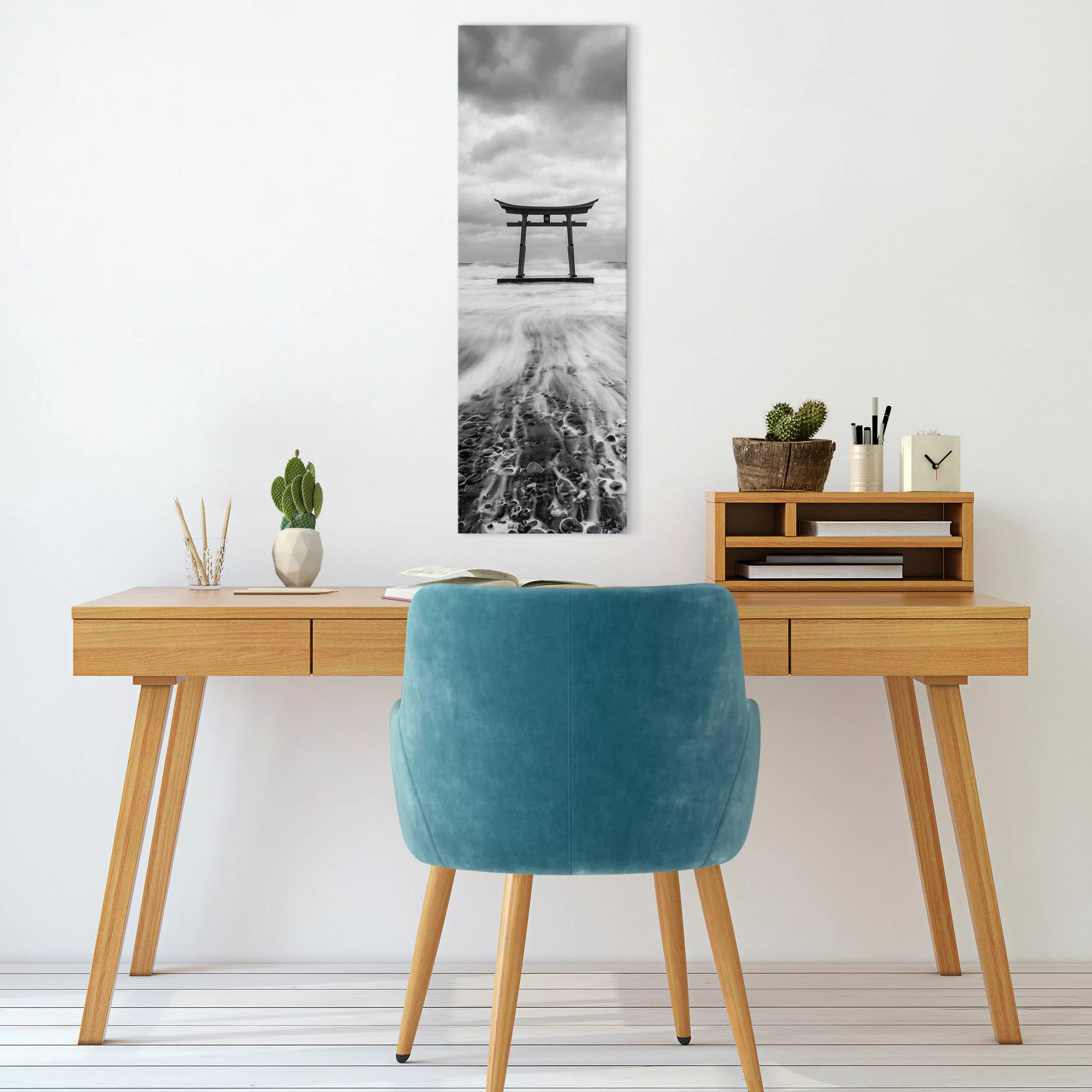 Leinwandbild Japanisches Torii im Meer günstig online kaufen