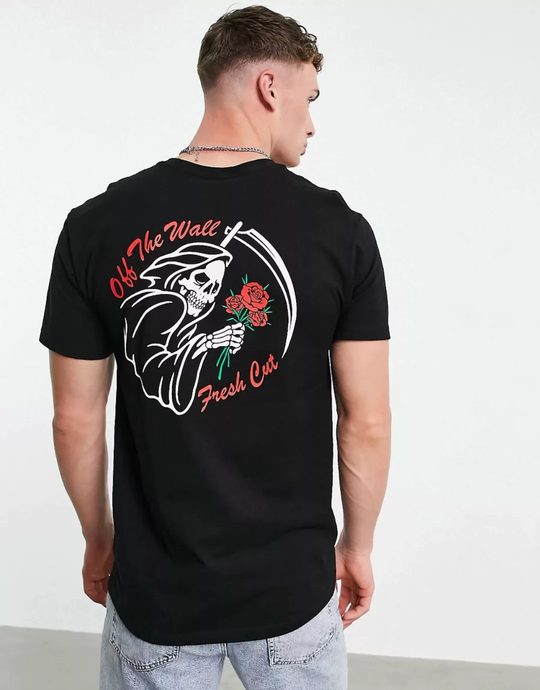 Vans – Fresh Cuts – T-Shirt in Schwarz mit Rückenprint günstig online kaufen