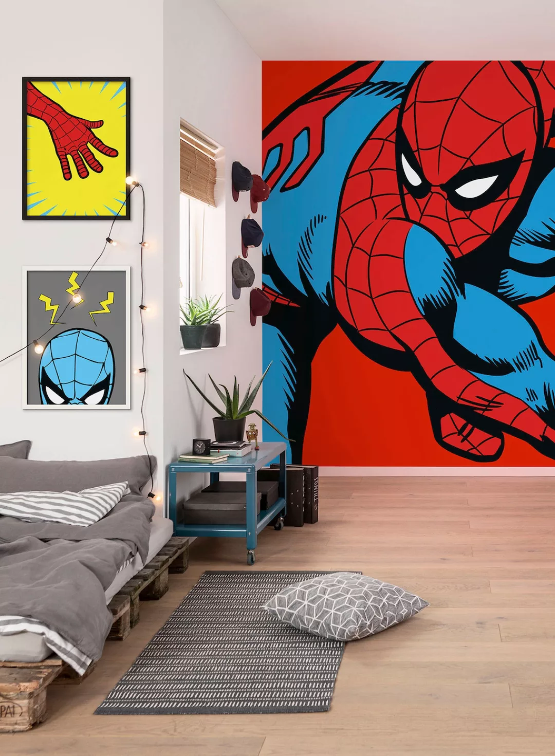 Komar Vliestapete »Marvel PowerUp Spider-Man Watchout«, 200x250 cm (Breite günstig online kaufen