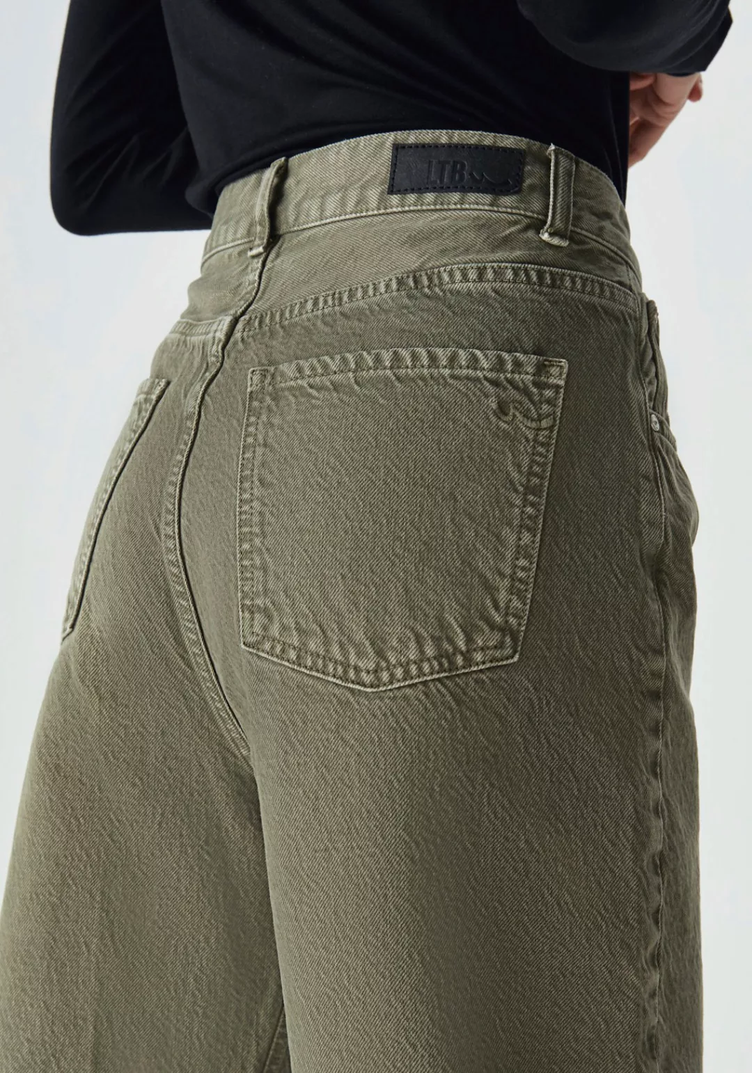 LTB Weite Jeans MOIRA (1-tlg) mit bequemem Schnitt günstig online kaufen