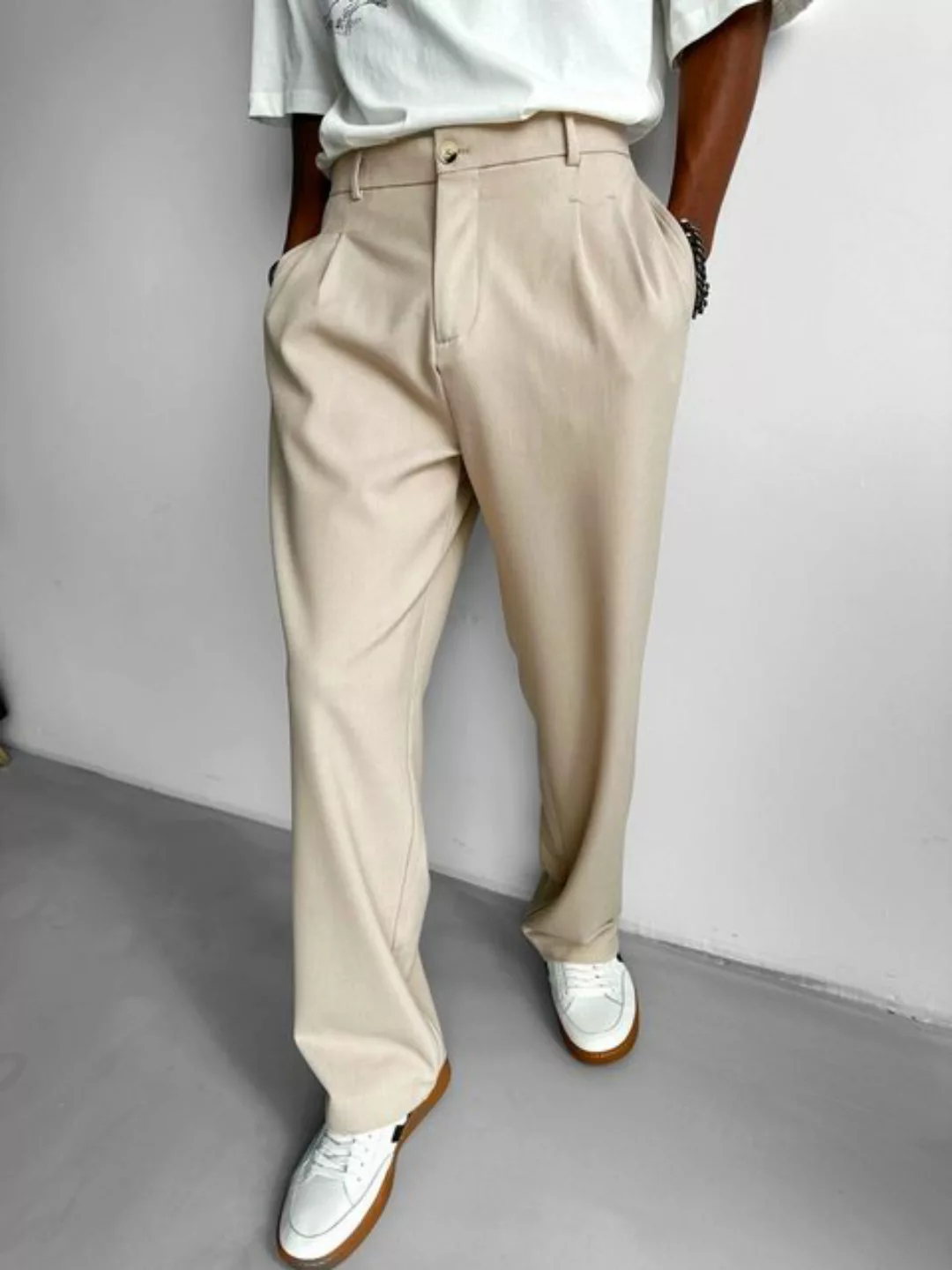 Abluka Chinohose Stilvolle Bundfaltenhose im Baggy-Design Pleated Trousers günstig online kaufen