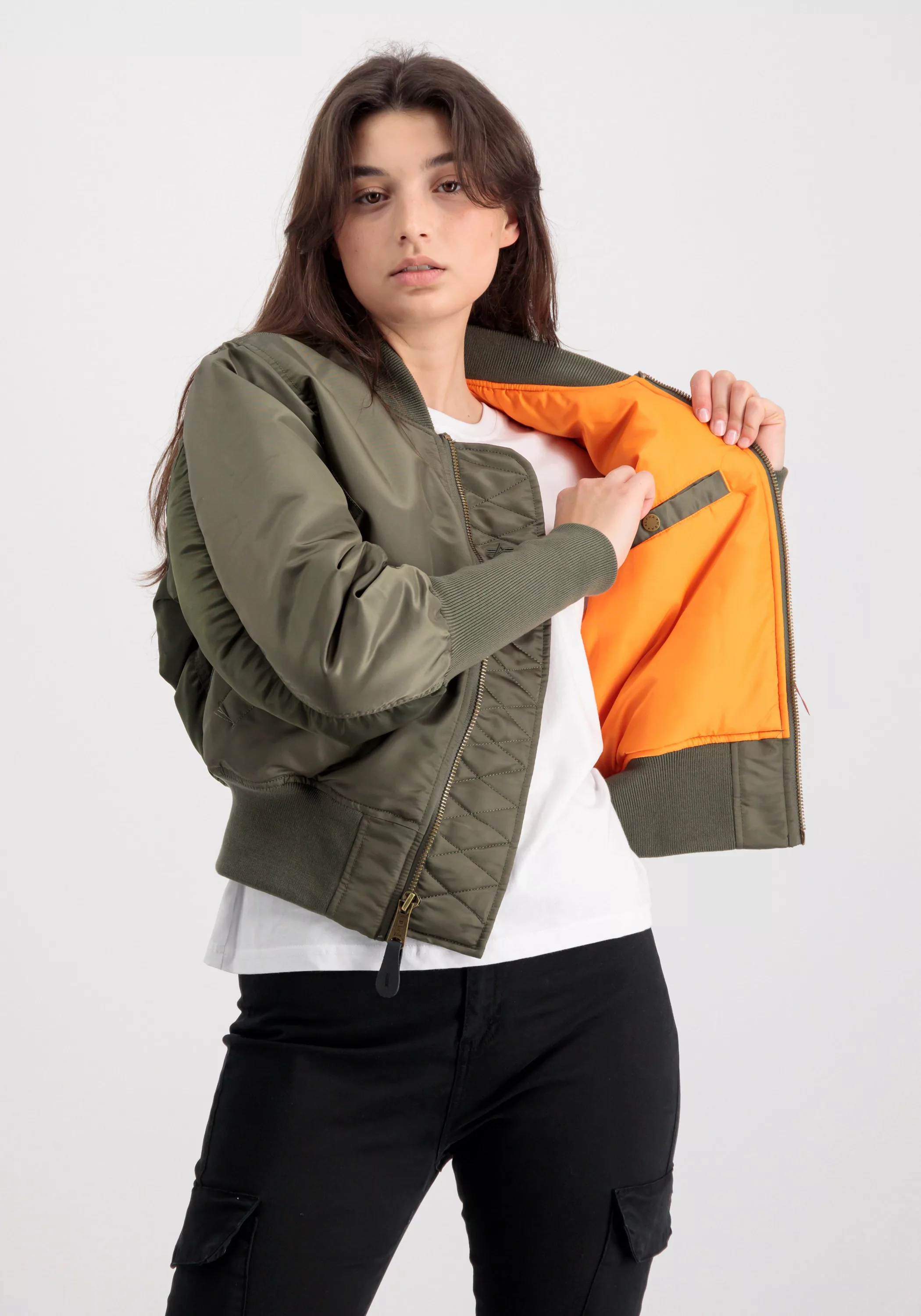 Alpha Industries Bomberjacke "Alpha Industries Women - Bomber Jackets MA-1 günstig online kaufen