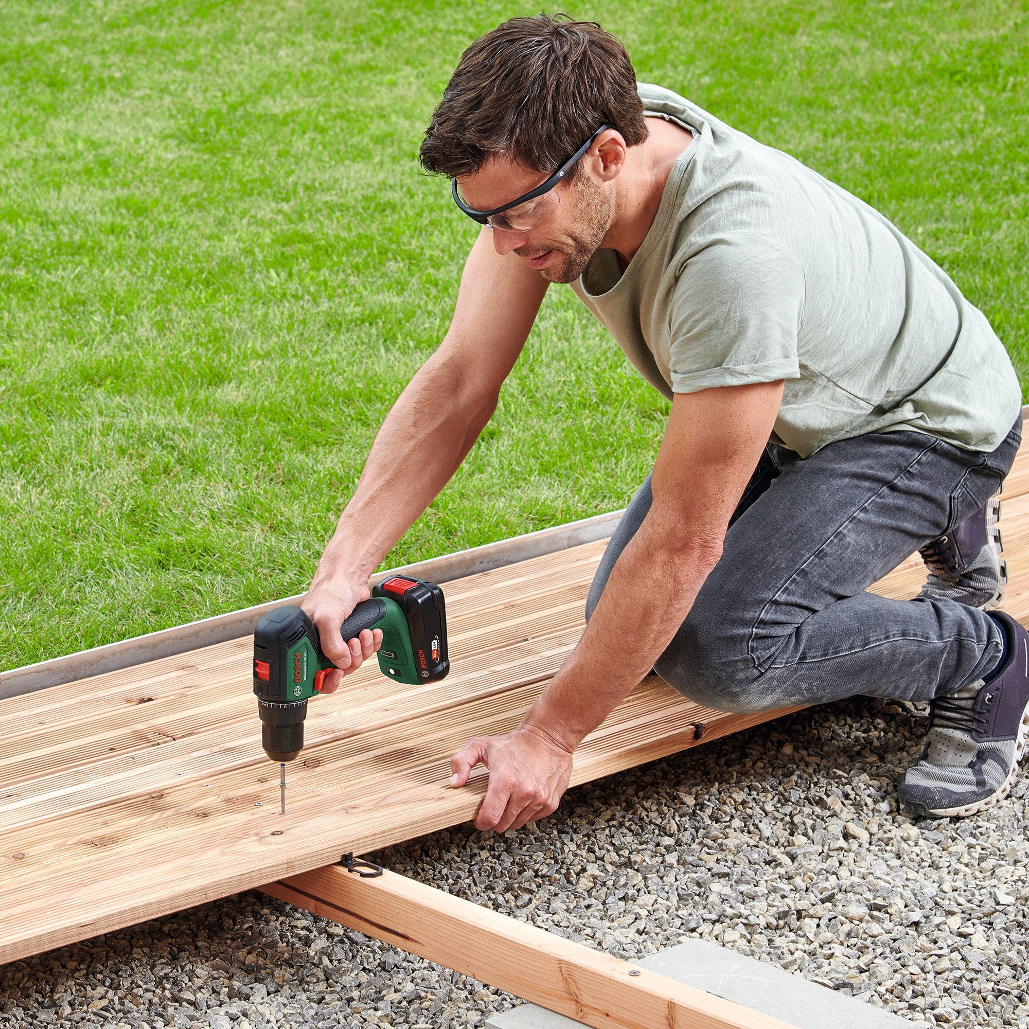 Bosch 18 V Akku-Bohrschrauber UniversalDrill 18V-60 inkl. 2 Ah Akkus mit Ko günstig online kaufen
