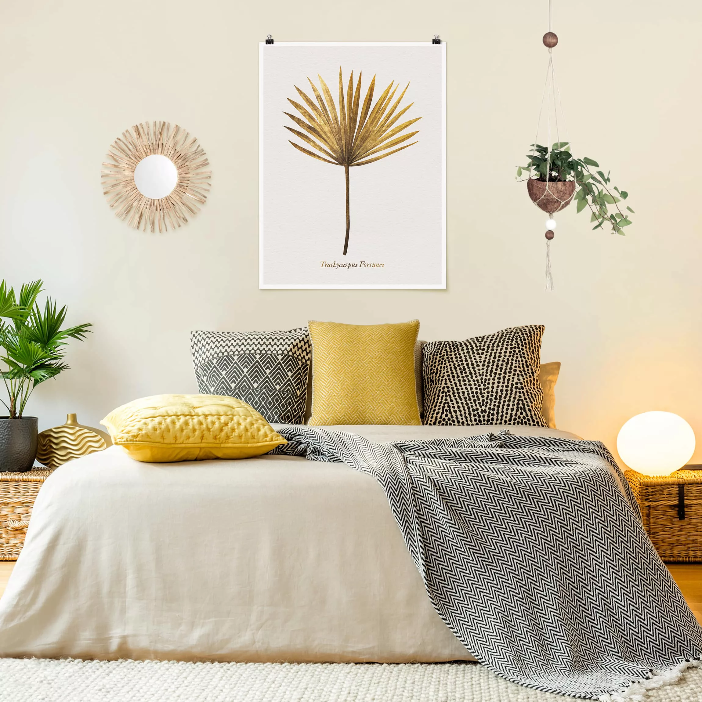 Poster Blumen - Hochformat Gold - Palmenblatt günstig online kaufen