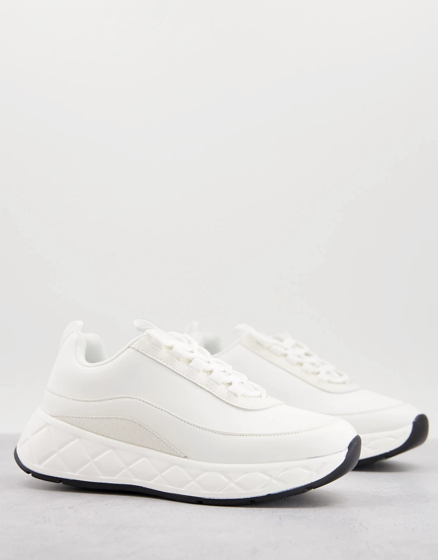 ASOS DESIGN – Dissolve – Sneaker in Weiß mit gesteppter Sohle günstig online kaufen