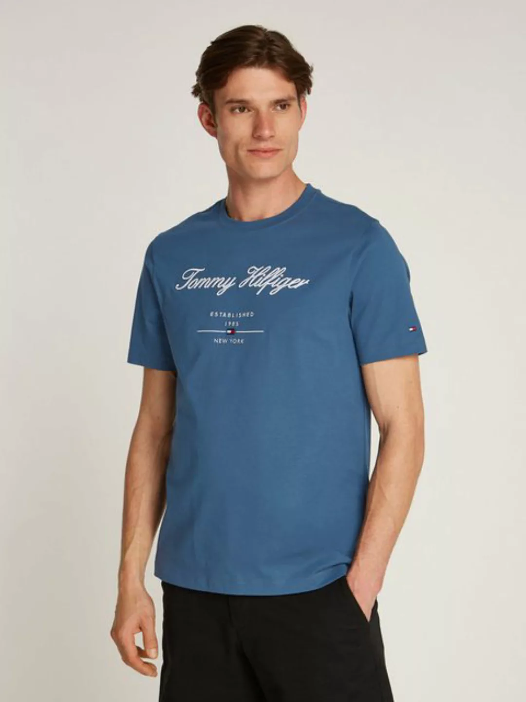 Tommy Hilfiger T-Shirt SCRIPT LOGO TEE mit aufgesticktem Logo günstig online kaufen