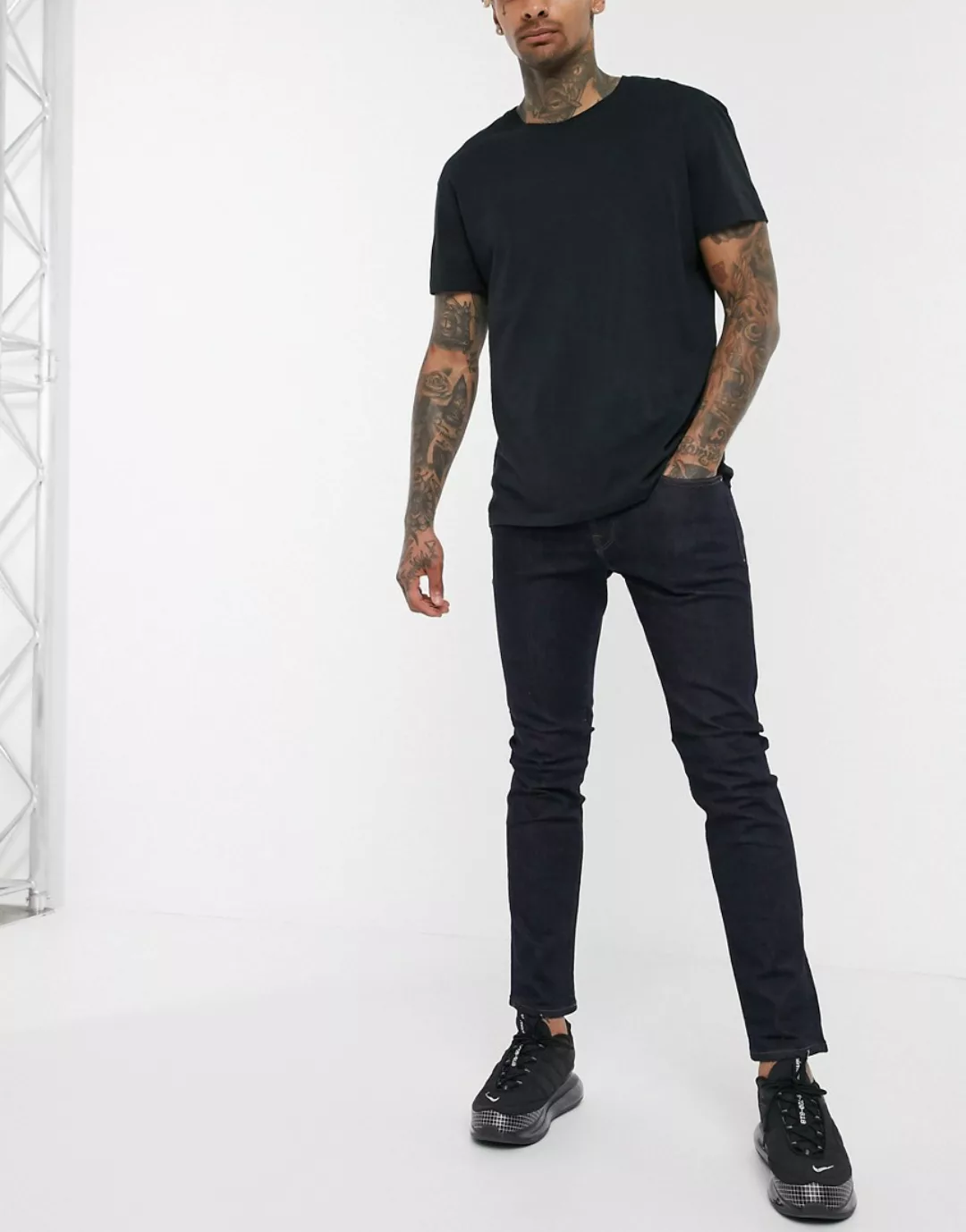 Selected Homme – Schmale Jeans aus Bio-Baumwolle in Rinse Wash-Blau günstig online kaufen