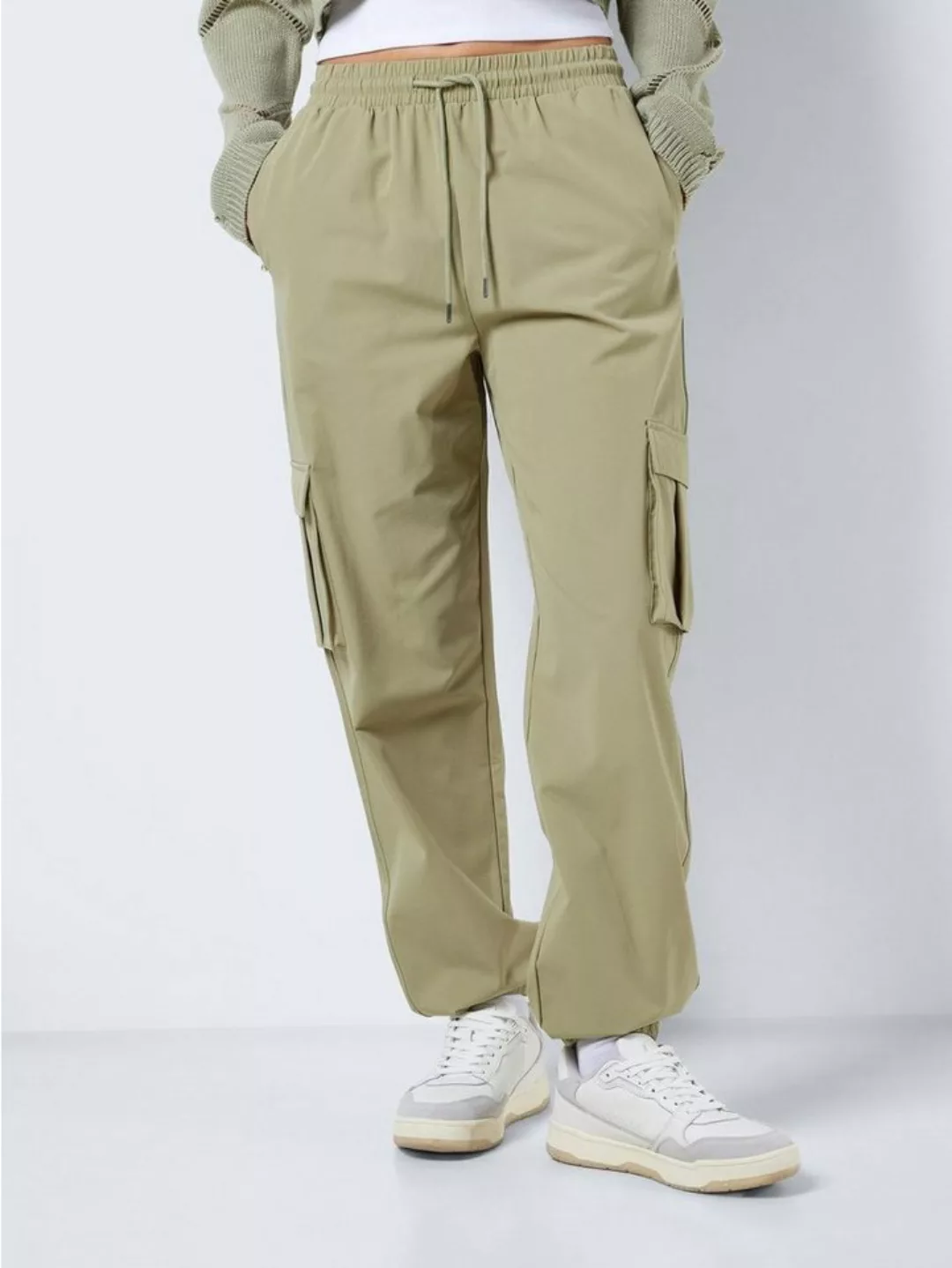 Noisy may Stoffhose Cargo Pants NMKIRBY 5263 in Grün günstig online kaufen