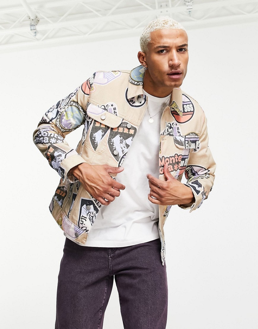 ASOS DESIGN – Jeansjacke mit All-over-Print in Stone-Neutral günstig online kaufen