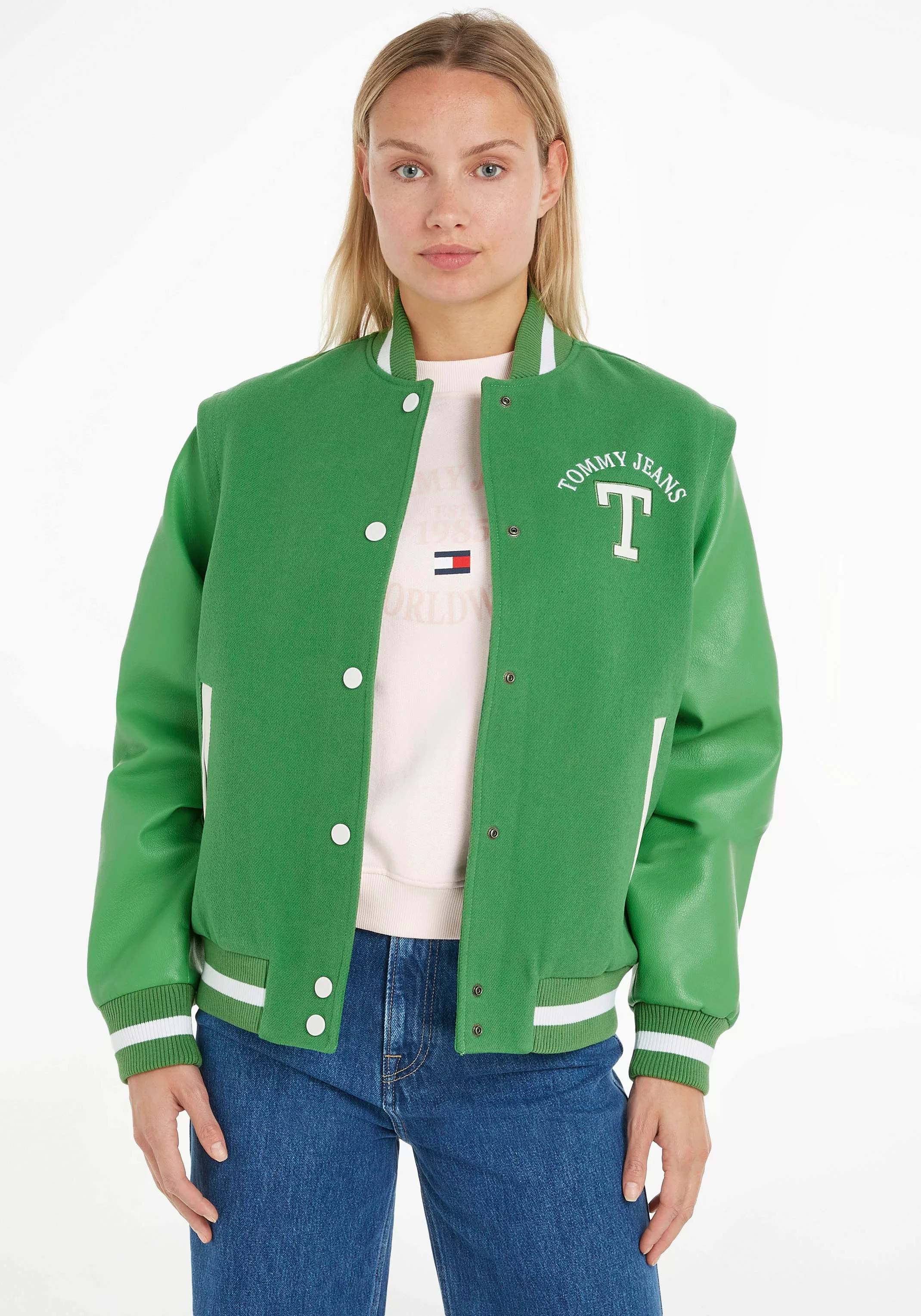 Tommy Jeans Steppweste "TJW ZIP OFF SLEEVE LETTERMAN" günstig online kaufen