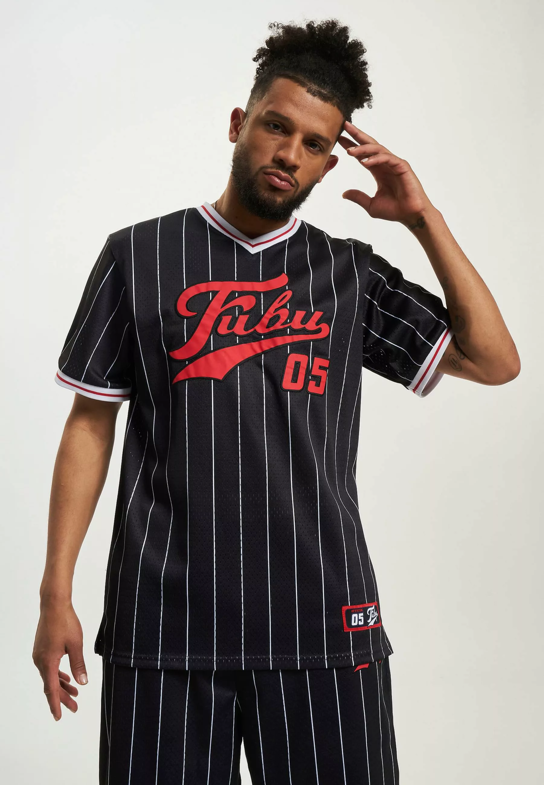 Fubu T-Shirt "Fubu Herren FM231-005-2 FUBU Varsity Pinstriped Mesh Tee" günstig online kaufen