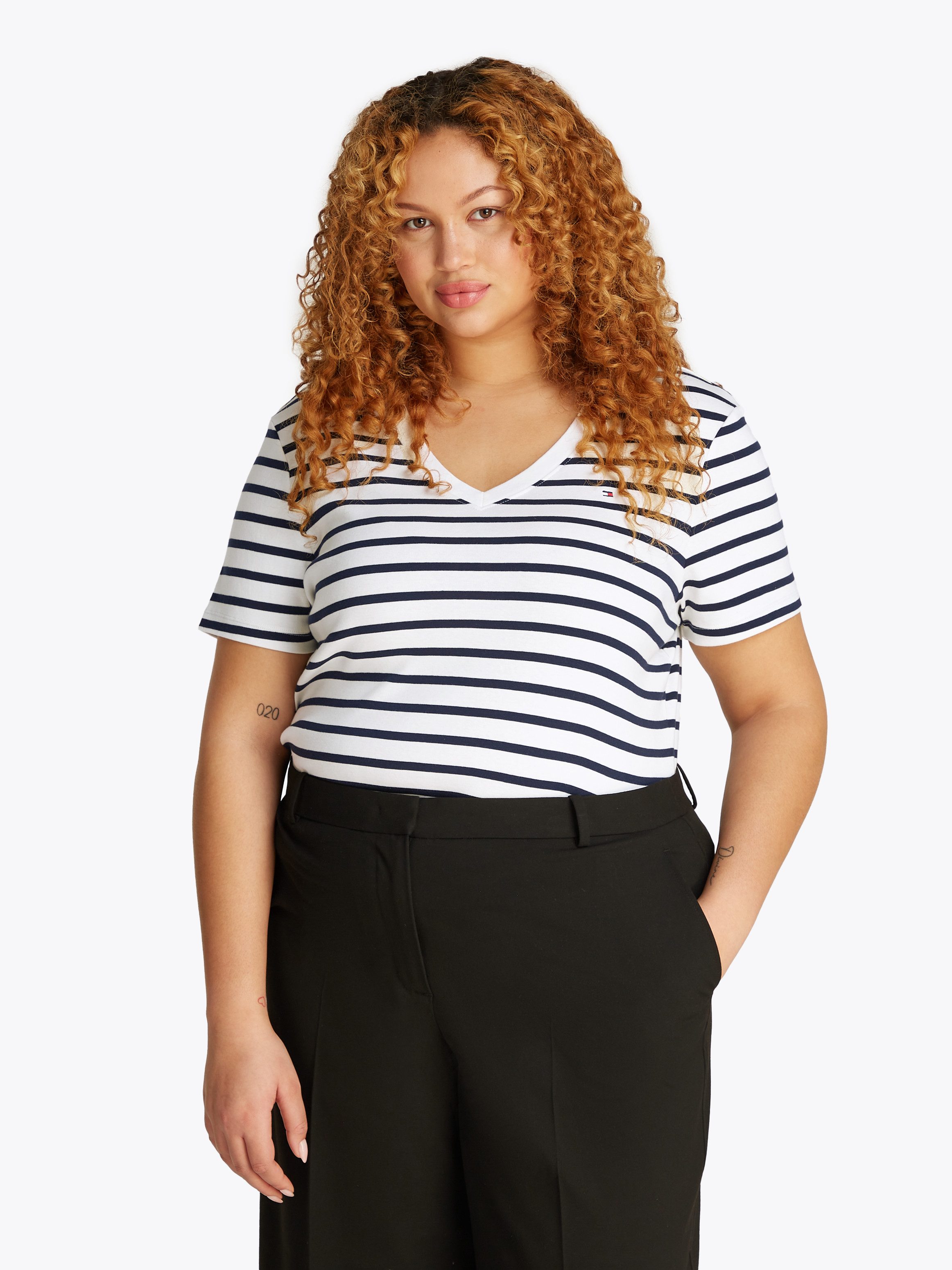 Tommy Hilfiger Curve V-Shirt CRV SLIM günstig online kaufen