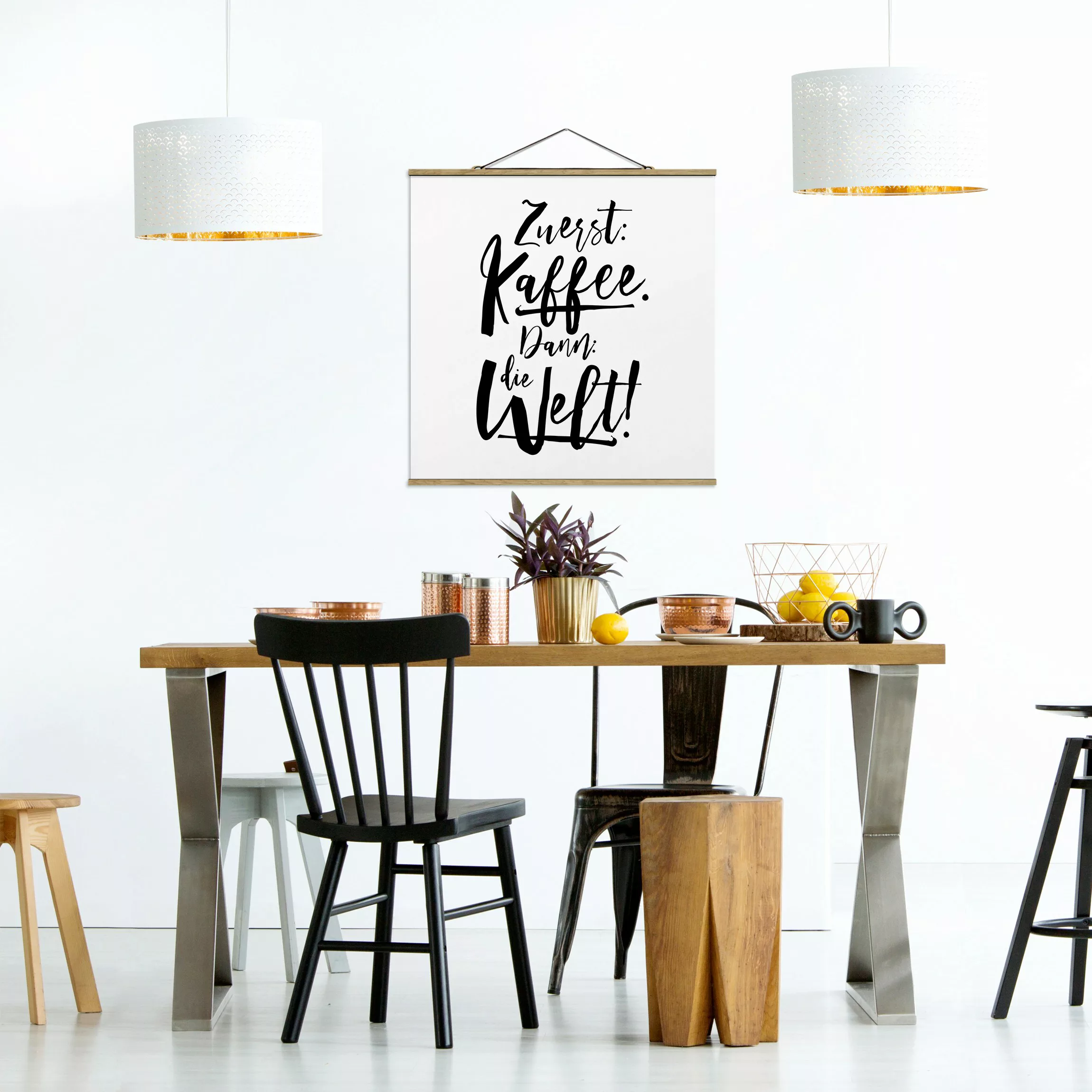 Stoffbild Spruch mit Posterleisten - Quadrat Zuerst Kaffee dann die Welt günstig online kaufen