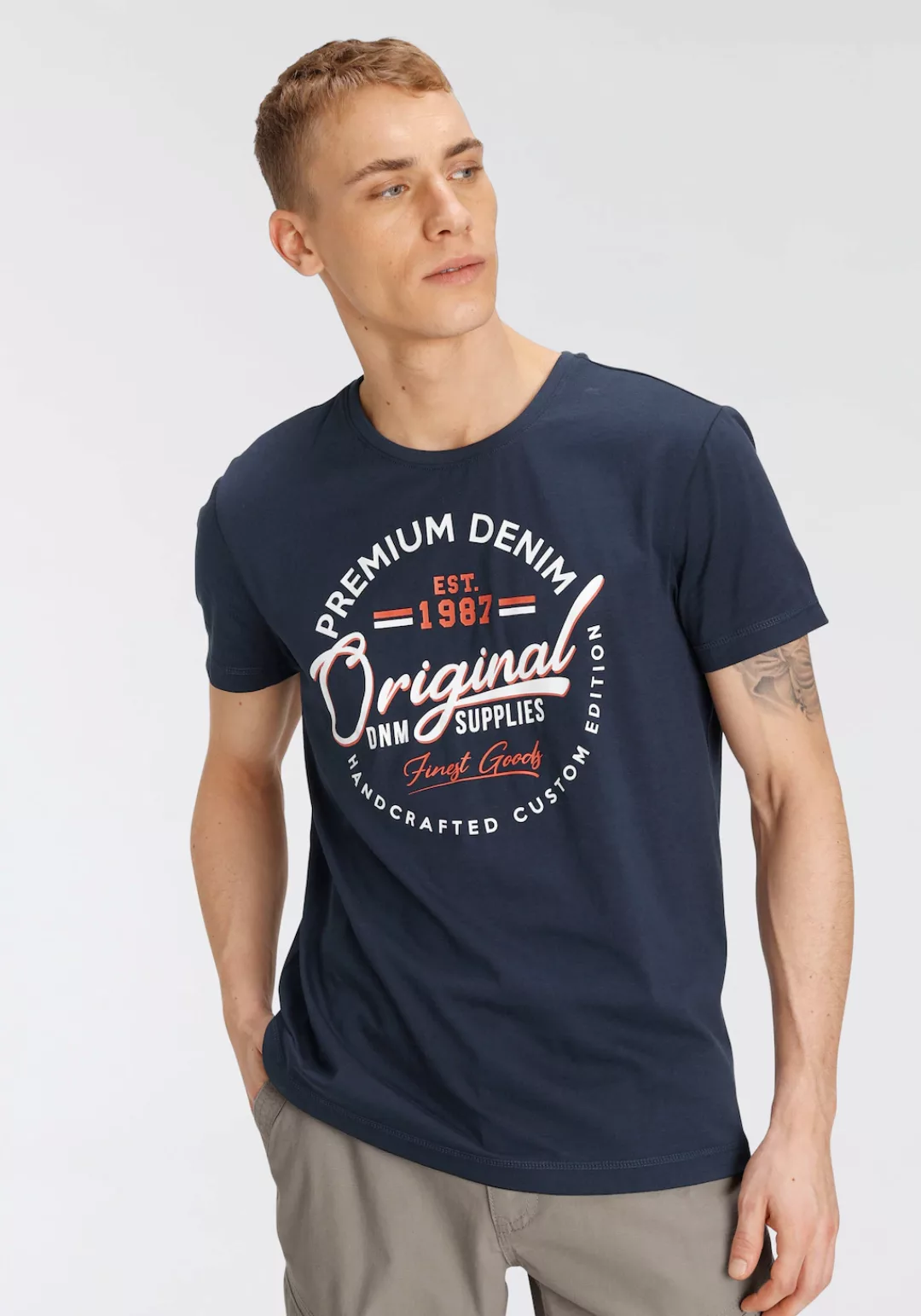 AJC T-Shirt, mit großem Print im Brustbereich günstig online kaufen