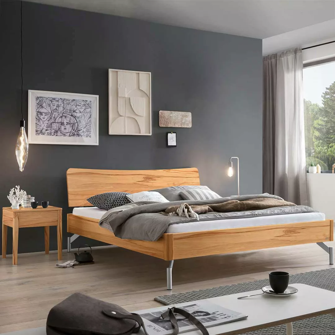 Modernes Massivholz Bett in Wildbuchefarben Vierfußgestell aus Metall günstig online kaufen
