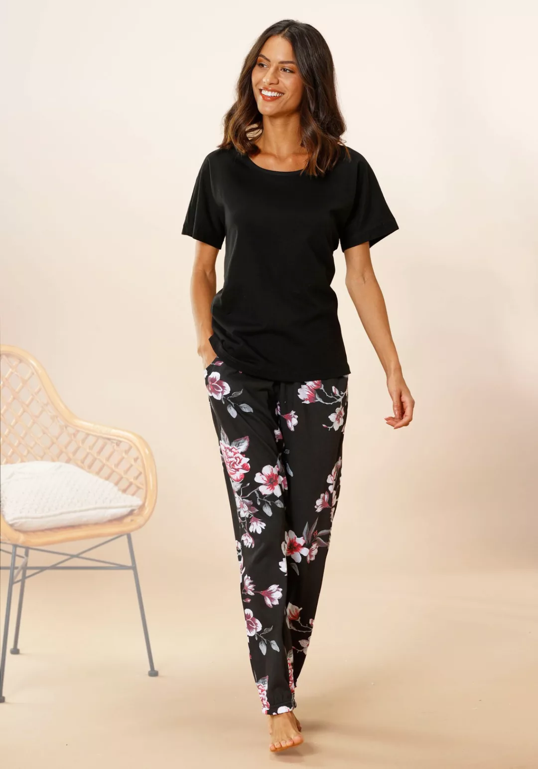 Vivance Dreams Pyjama, (2 tlg.), mit Blumendruck günstig online kaufen