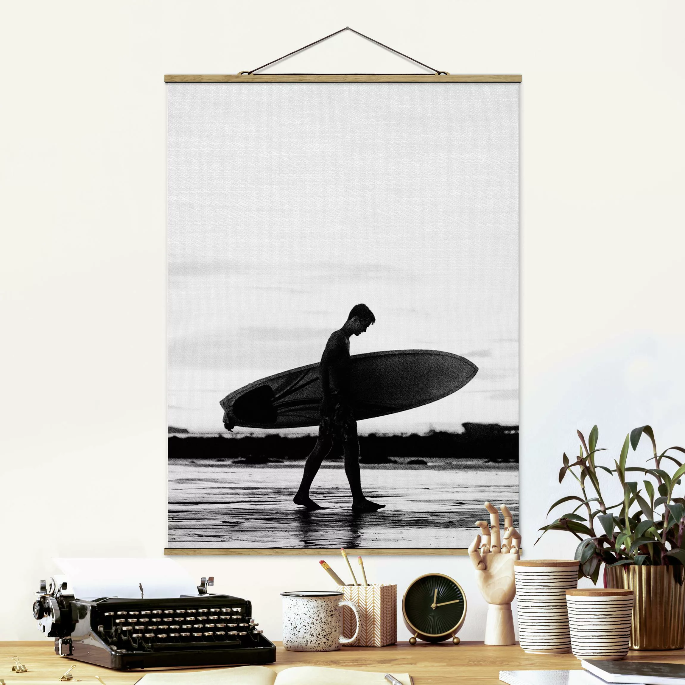 Stoffbild mit Posterleisten Surferboy im Schattenprofil günstig online kaufen