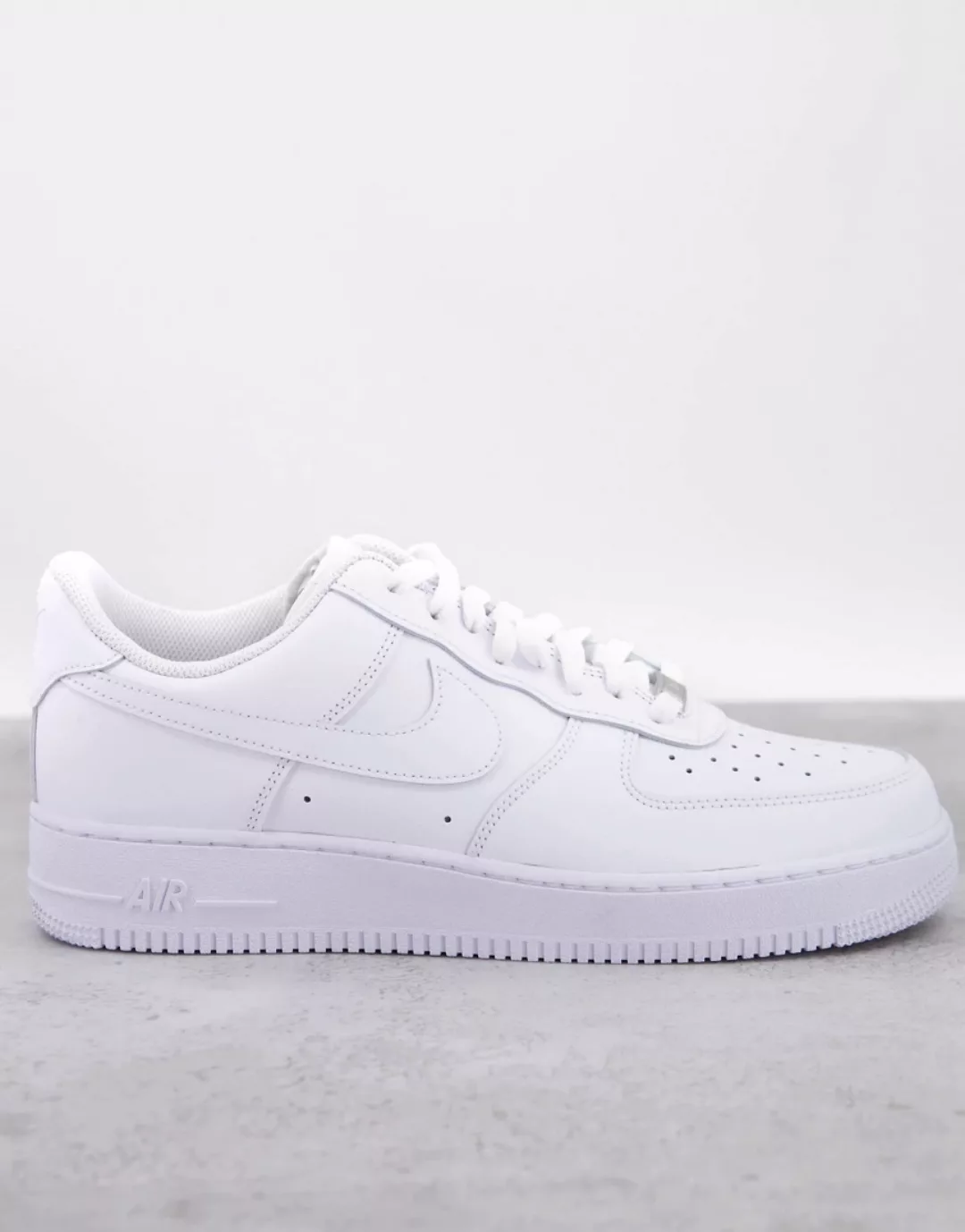 Nike – Air Force 1 '07 – Weiße Sneaker günstig online kaufen