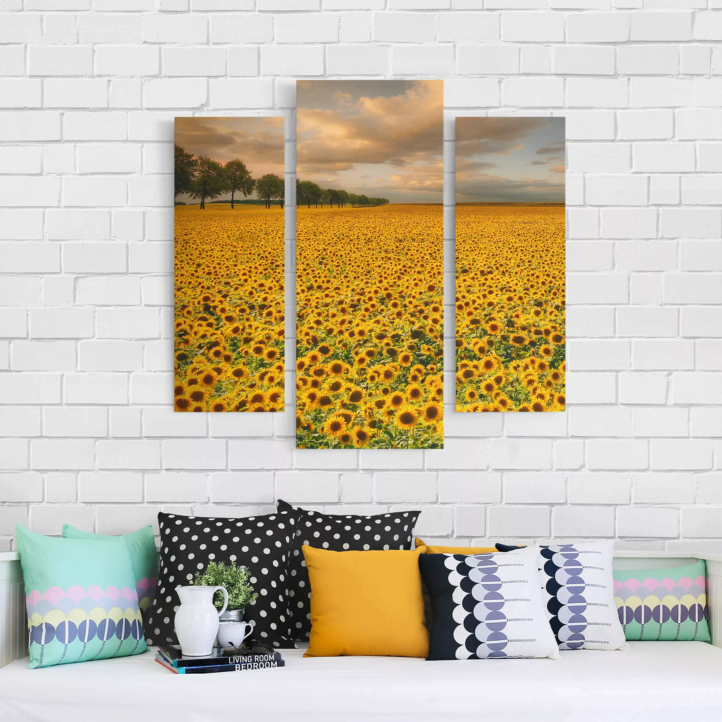 3-teiliges Leinwandbild Blumen - Querformat Feld mit Sonnenblumen günstig online kaufen