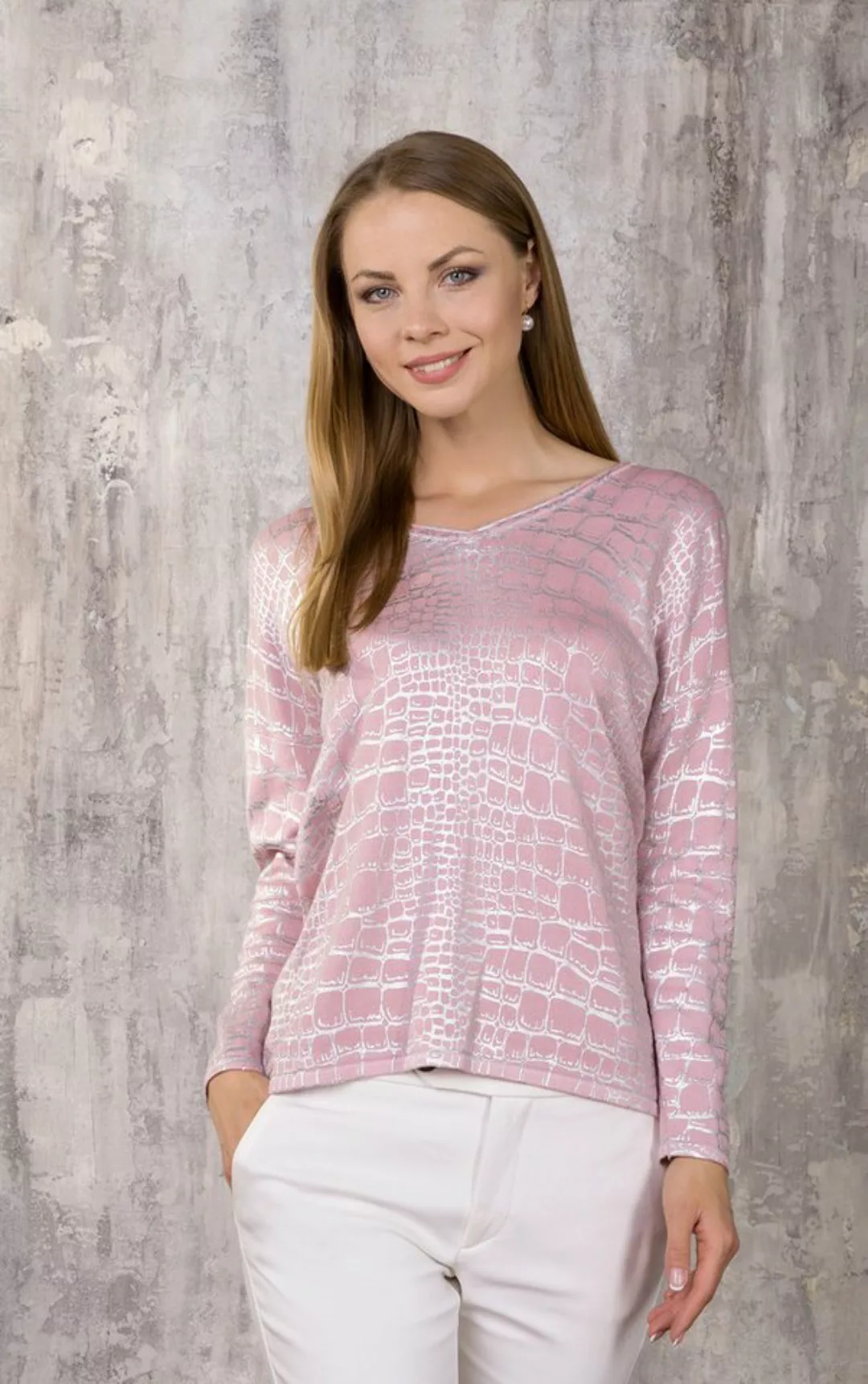 Passioni Strickpullover Pullover mit V-Ausschnitt in Pink mit Schlangenmust günstig online kaufen